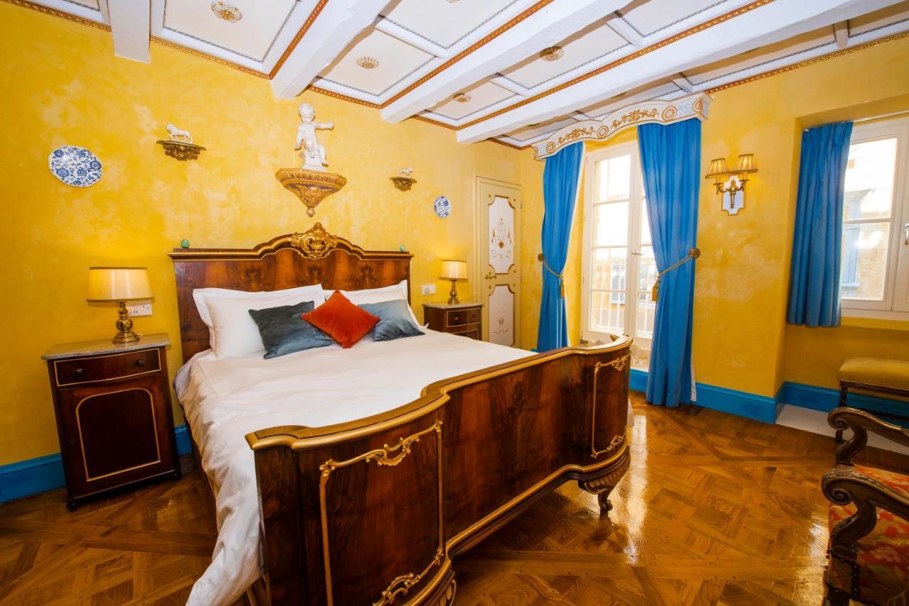 Kamer met Kingsize Bed en Balkon