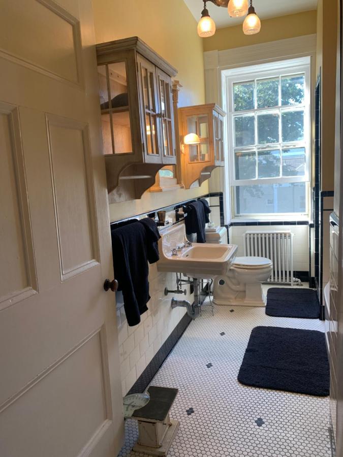 King Room with Garden View
