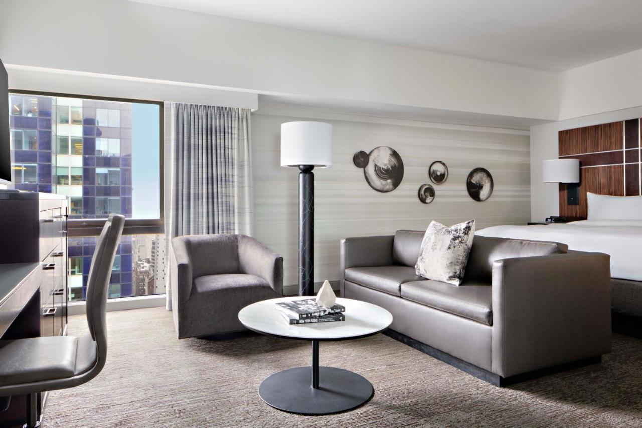 Premier Corner King Room with Sofa Bed,1643145929:JPEG