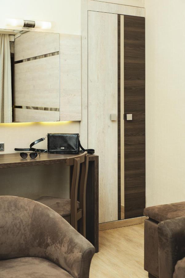 Junior Suite met Uitzicht op het Zwembad