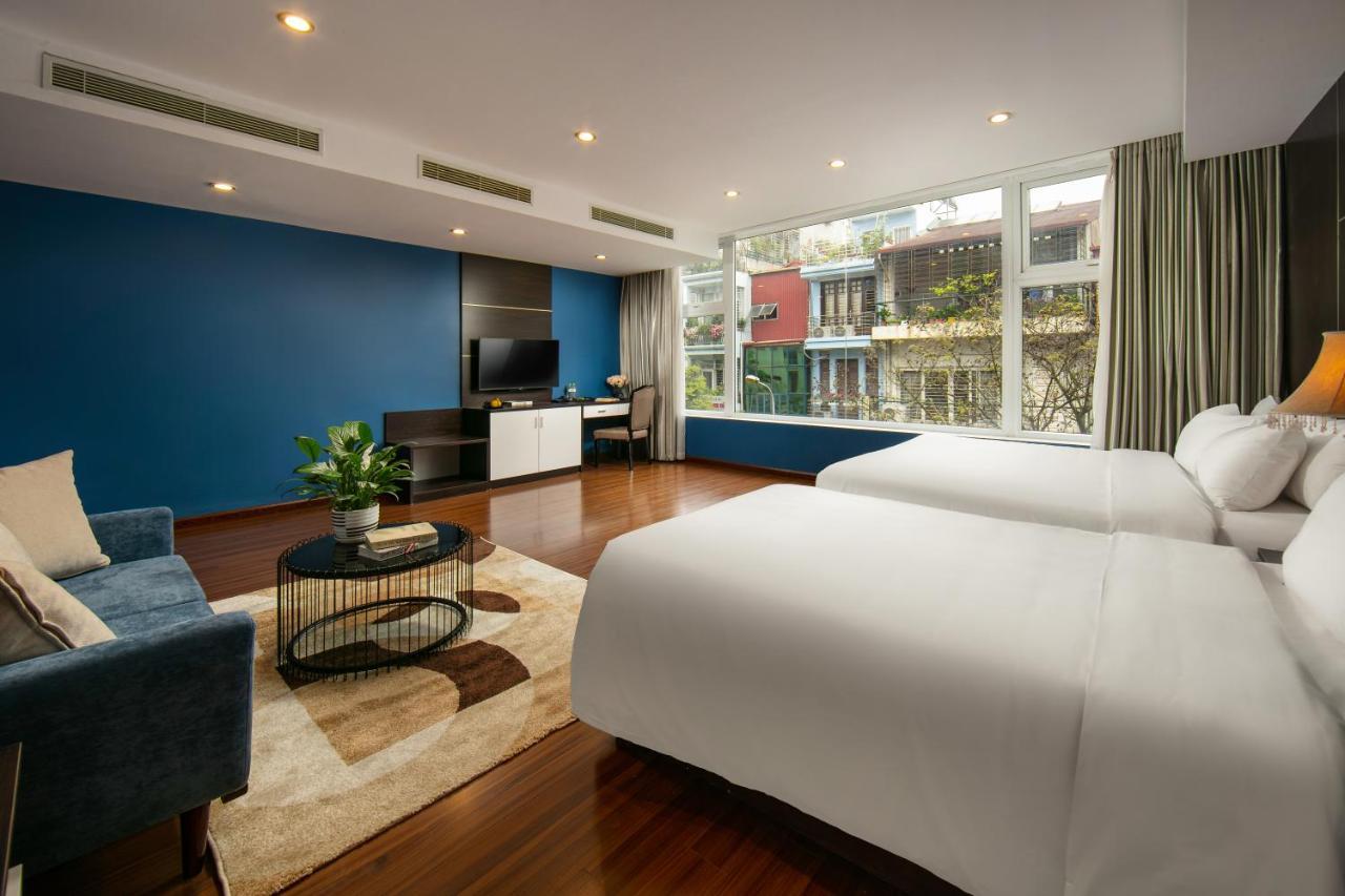 Queen Suite