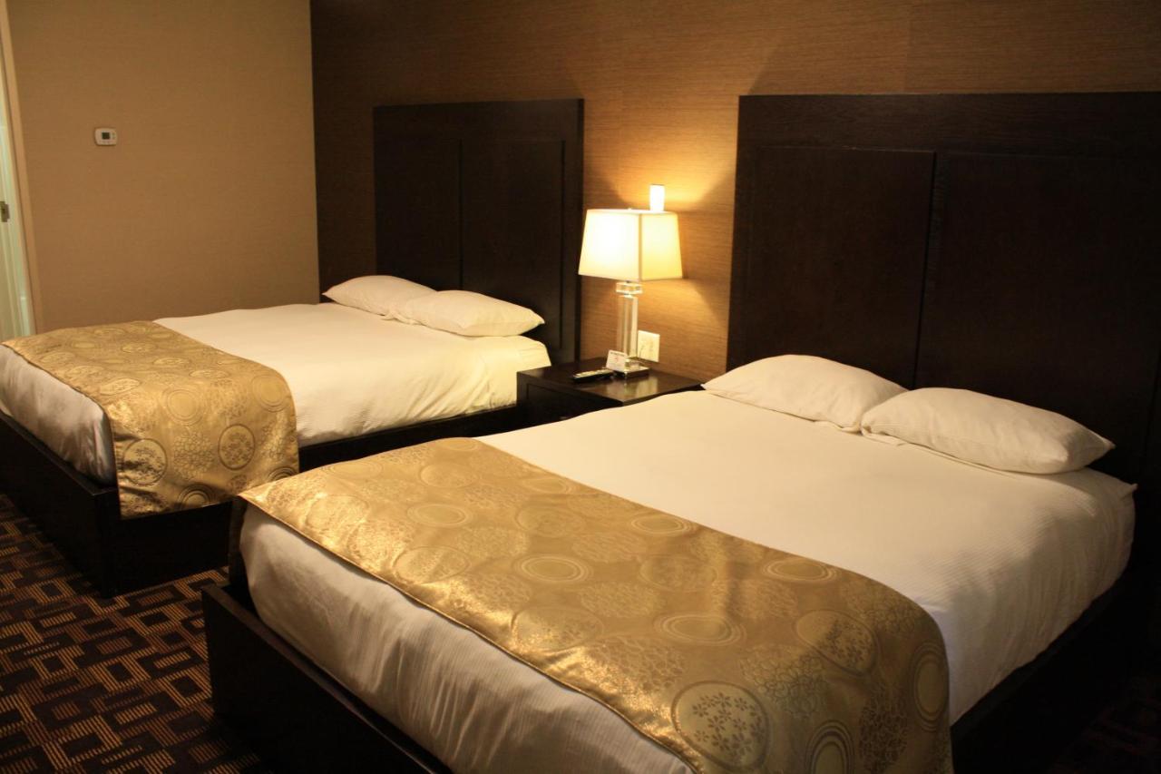Queen Room