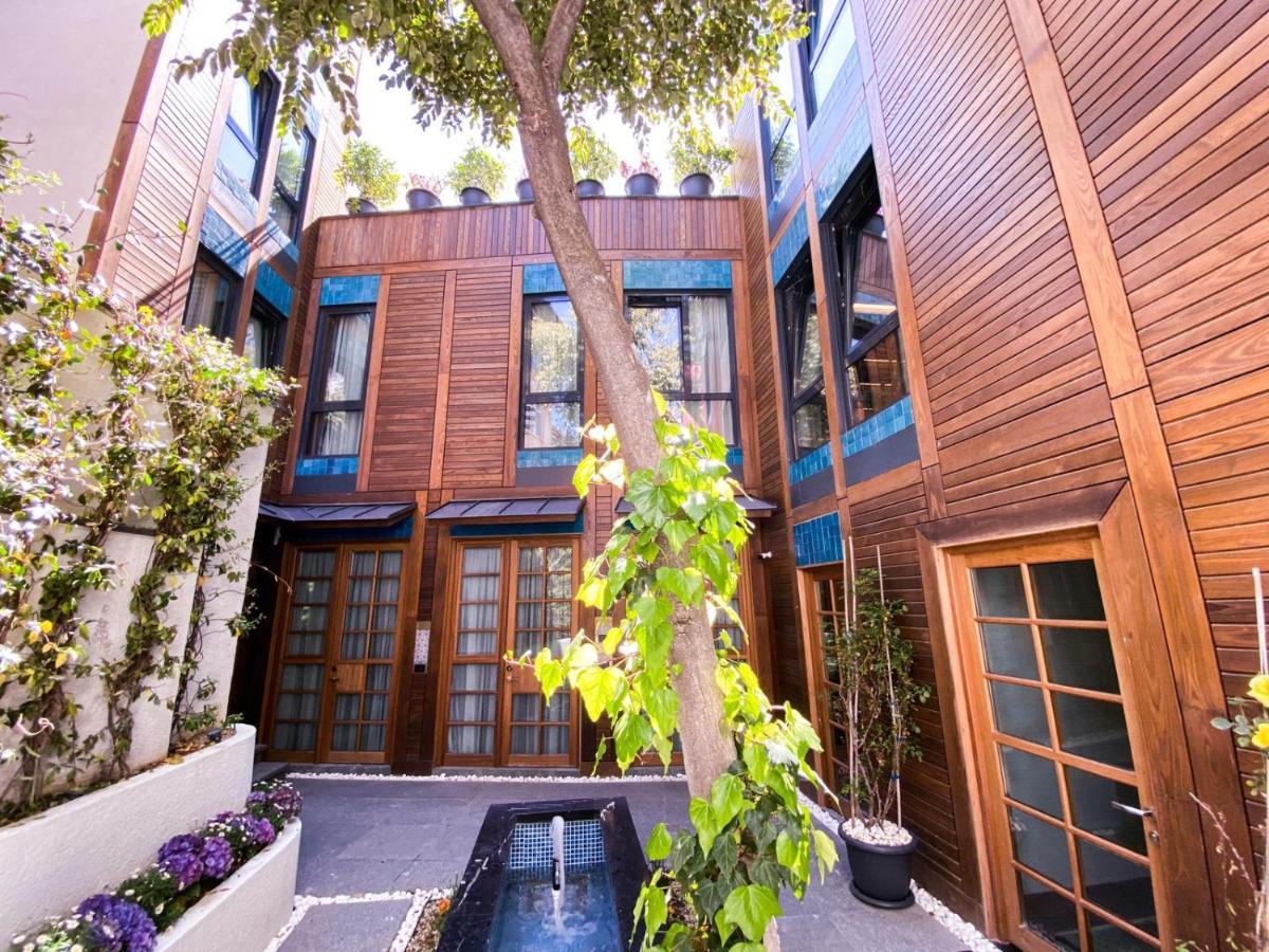 Court Yard