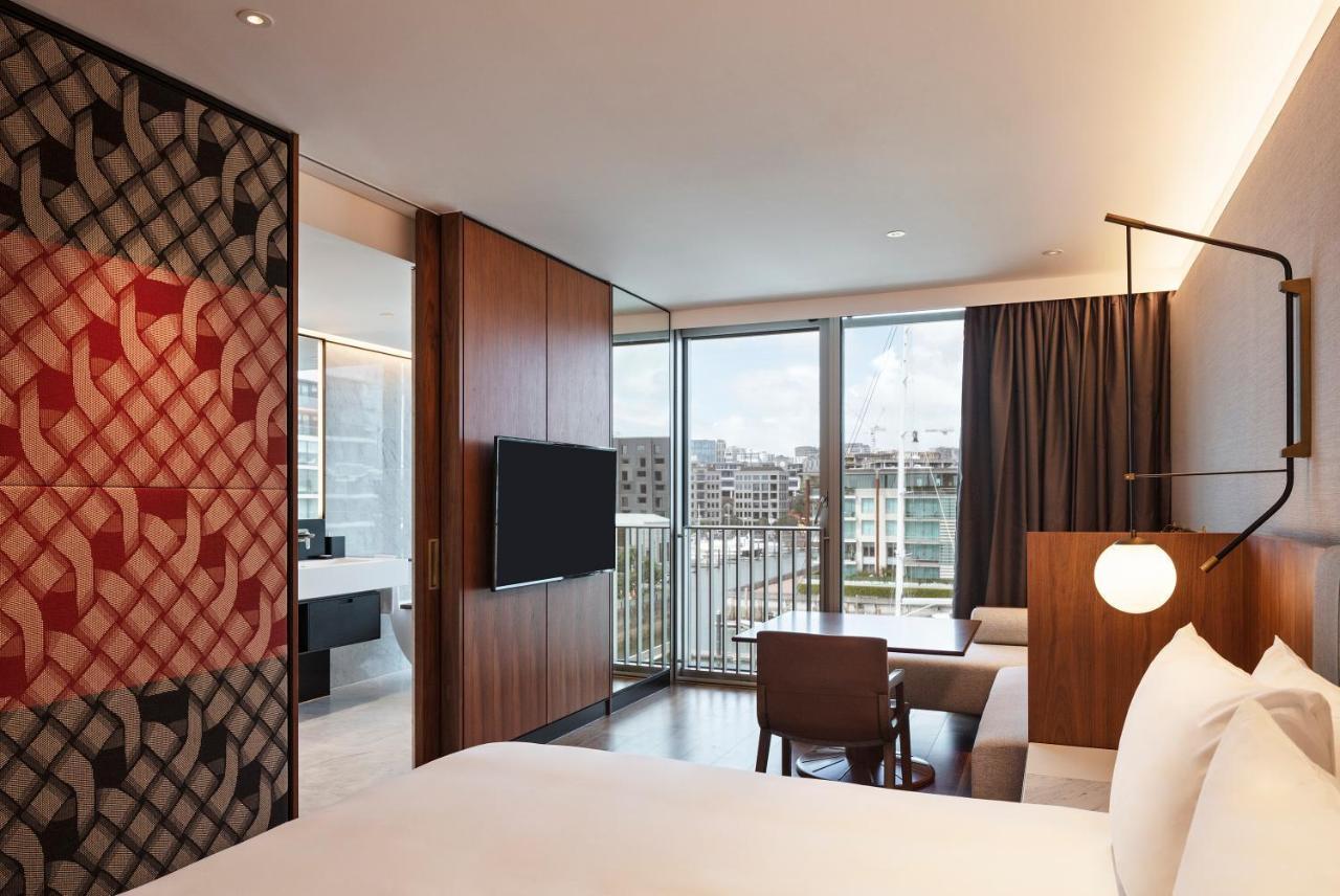 Chambre Lit King-Size - Vue sur Port de Plaisance