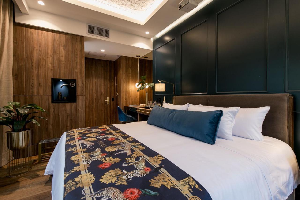 Corner King Suite,1145191315:JPEG