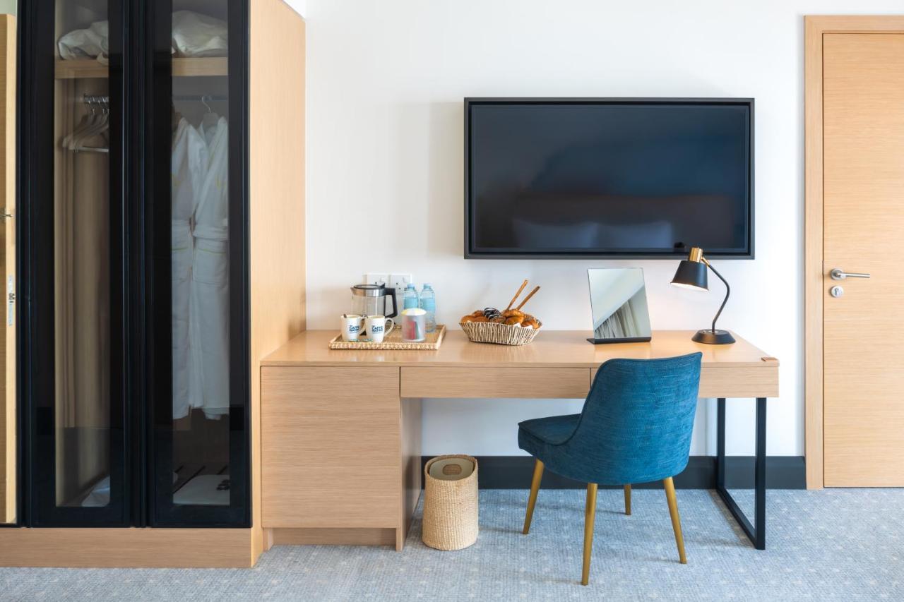 Chambre Lit King-Size Deluxe - Vue sur Ville