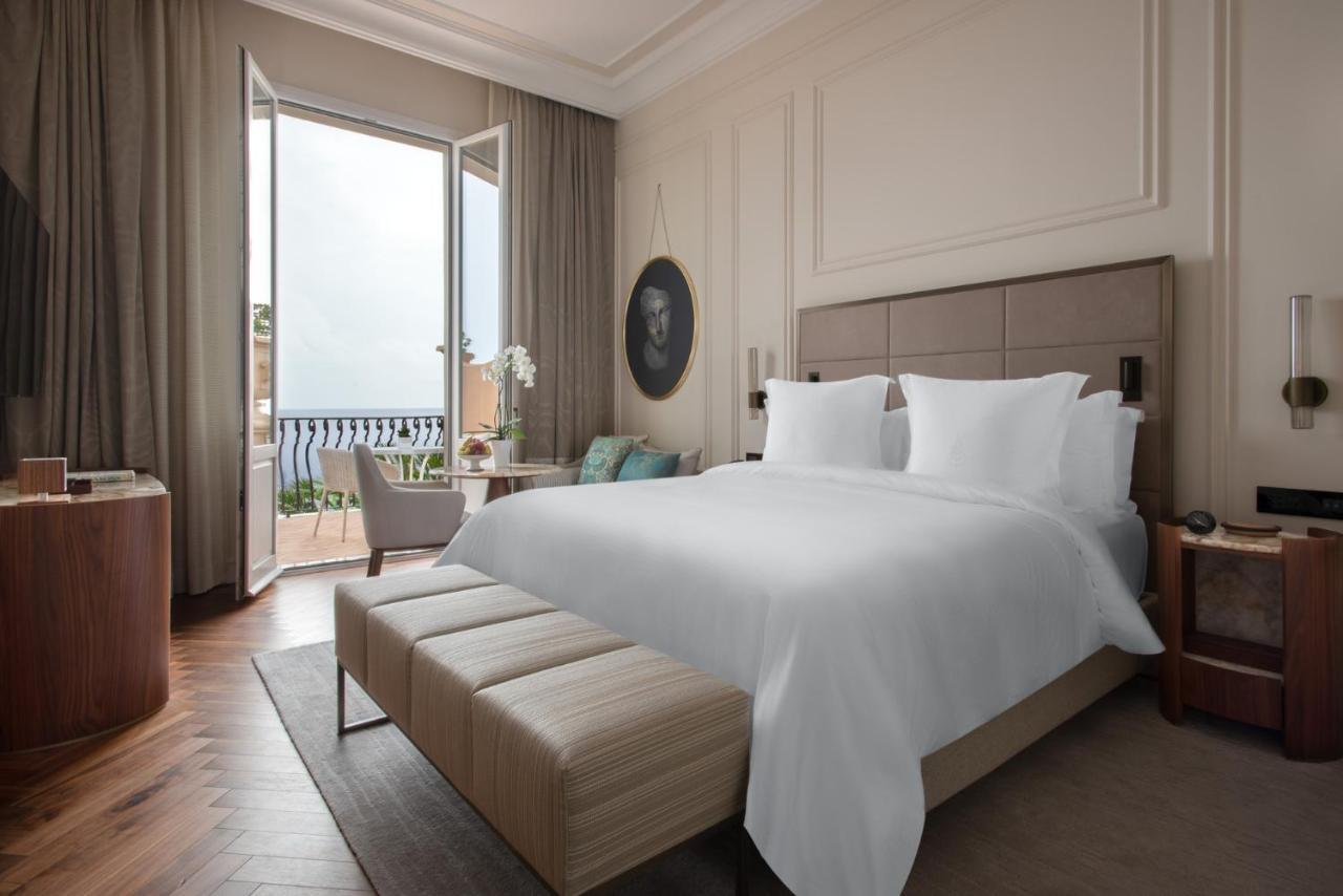 Chambre Lit King-Size Premium avec Terrasse - Vue sur Mer