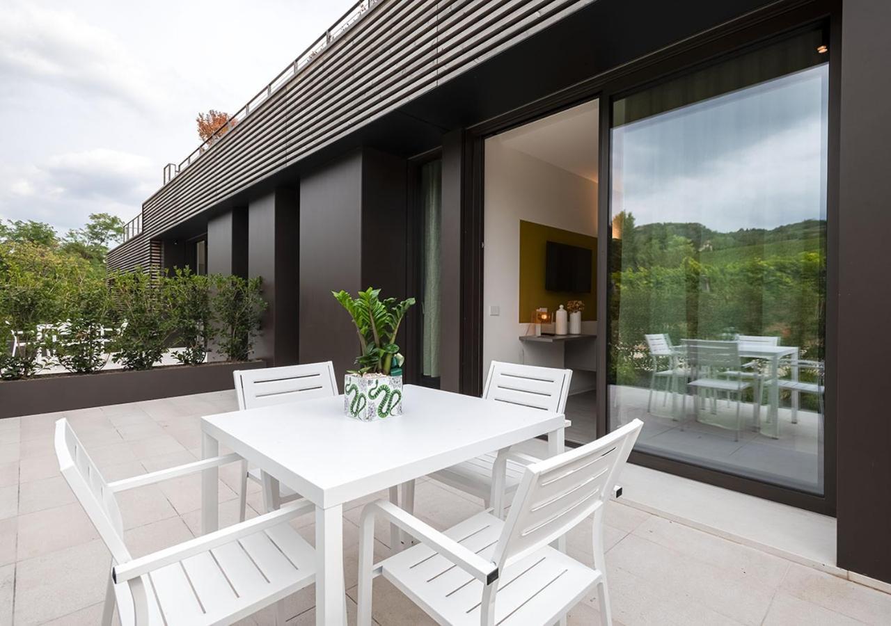 Apartment mit Terrasse