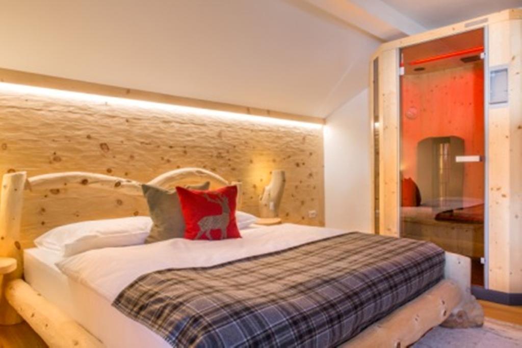 Superior Double Room with infrared cabine