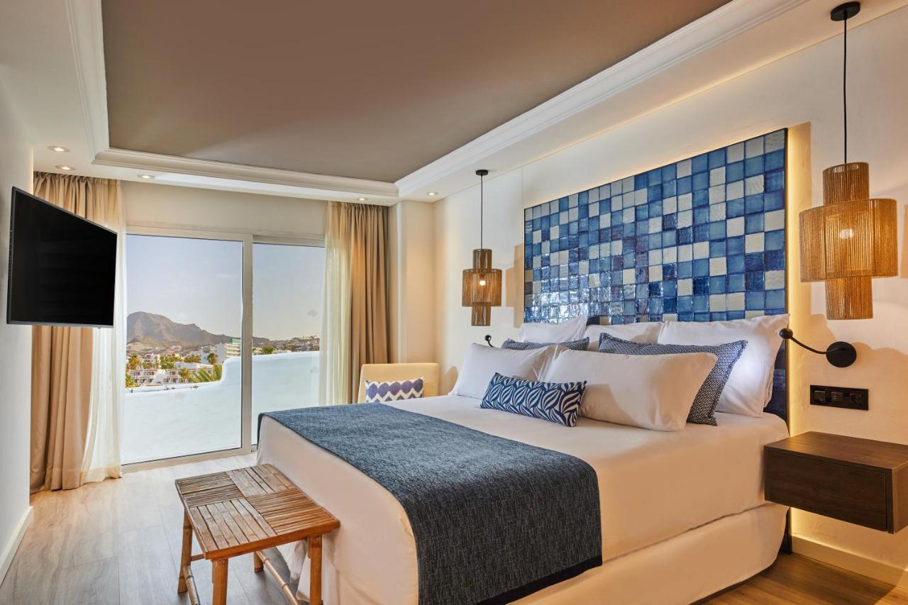 Preferred Club Suite