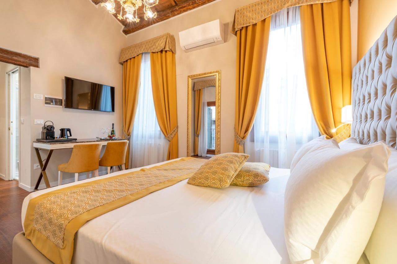 Deluxe Double or Twin Room,1201747504:JPEG