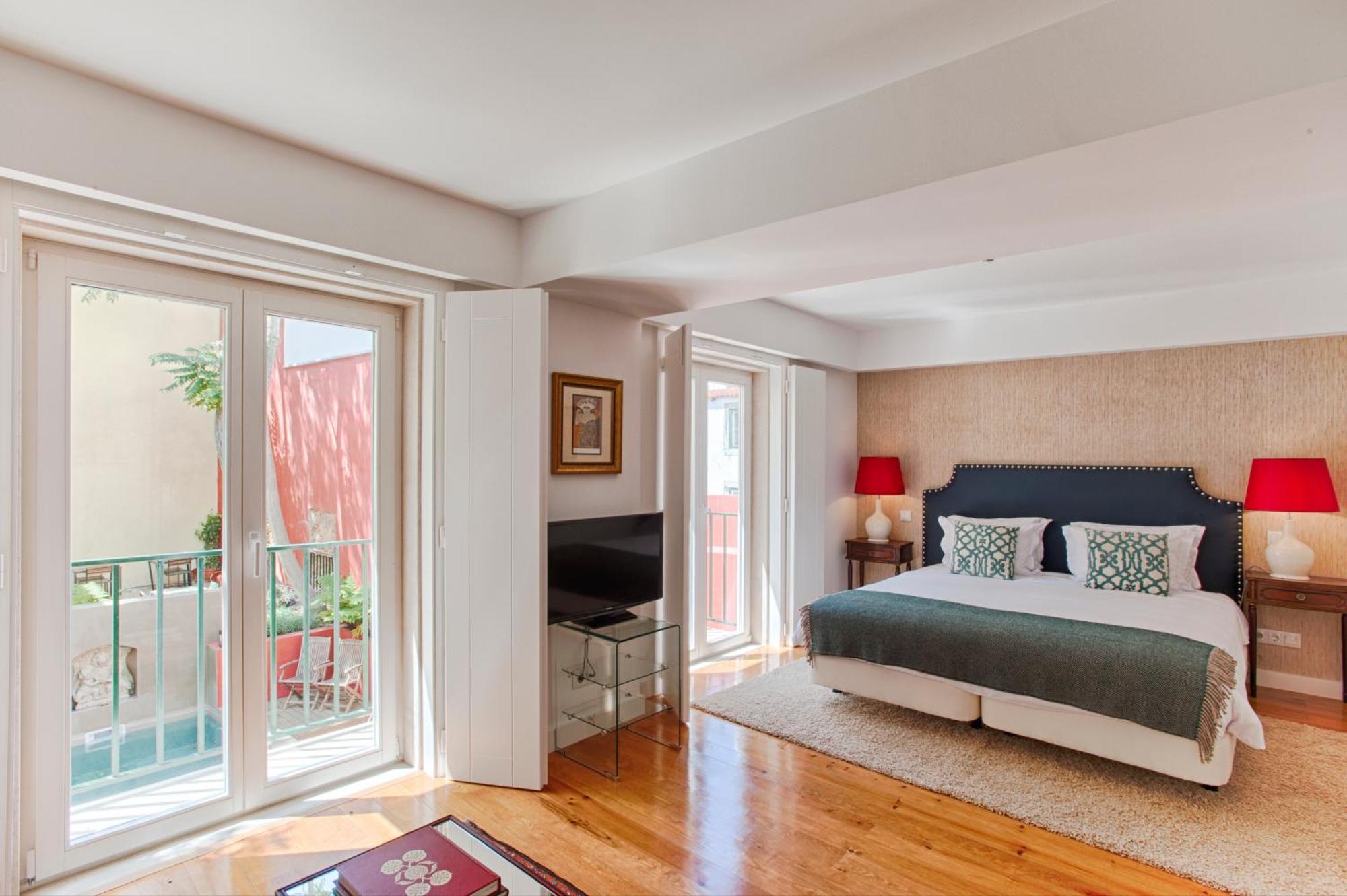 Junior Suite met Uitzicht op het Zwembad