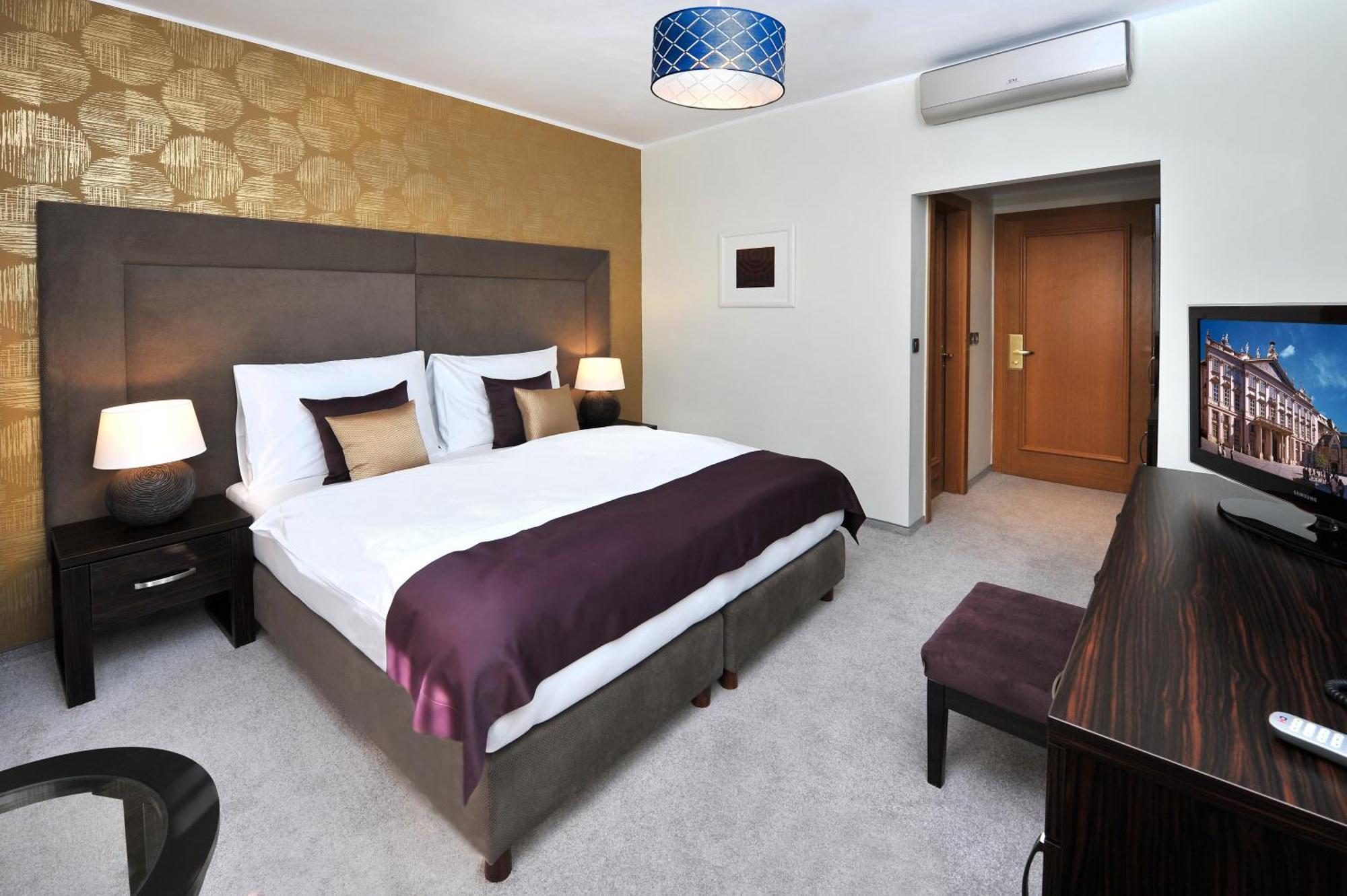 Premium Double Room,1220213881:JPEG