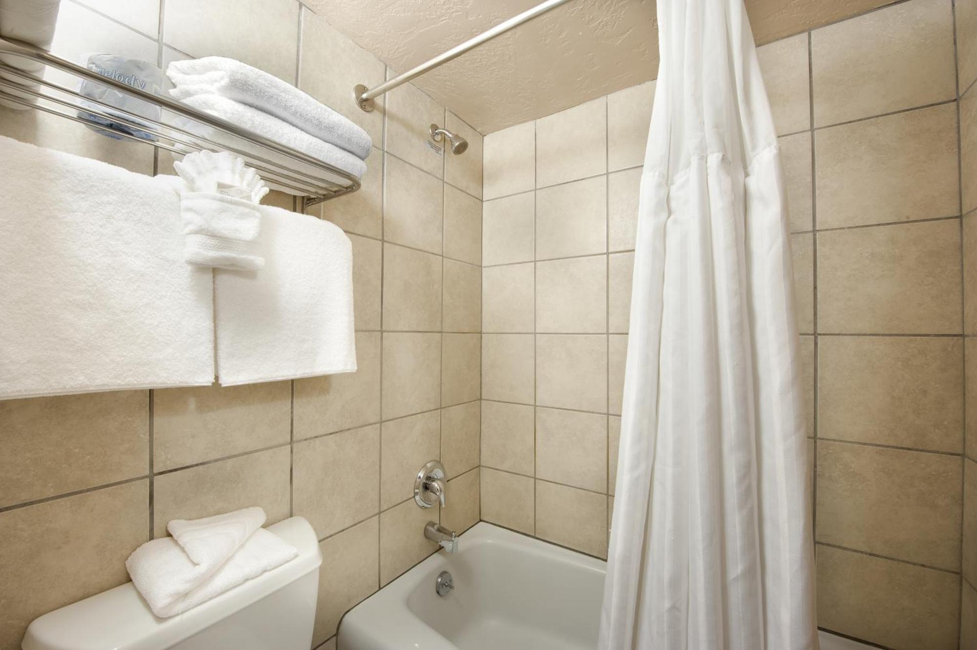 Kamer met 2 Queensize Bedden