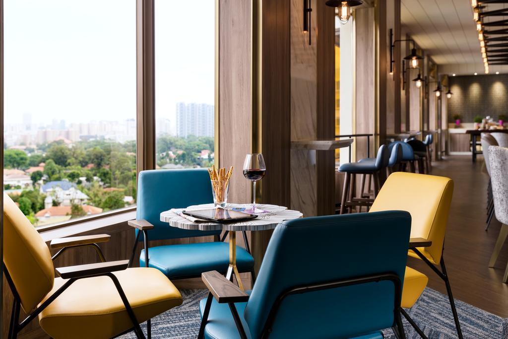 Executive Suite - Breakfast included