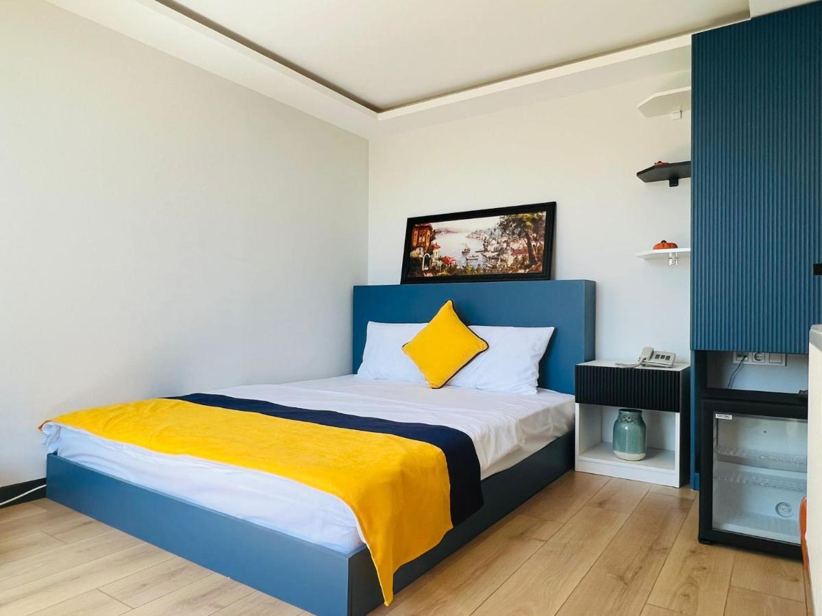 Chambre Lit Queen-Size - Vue sur Mer