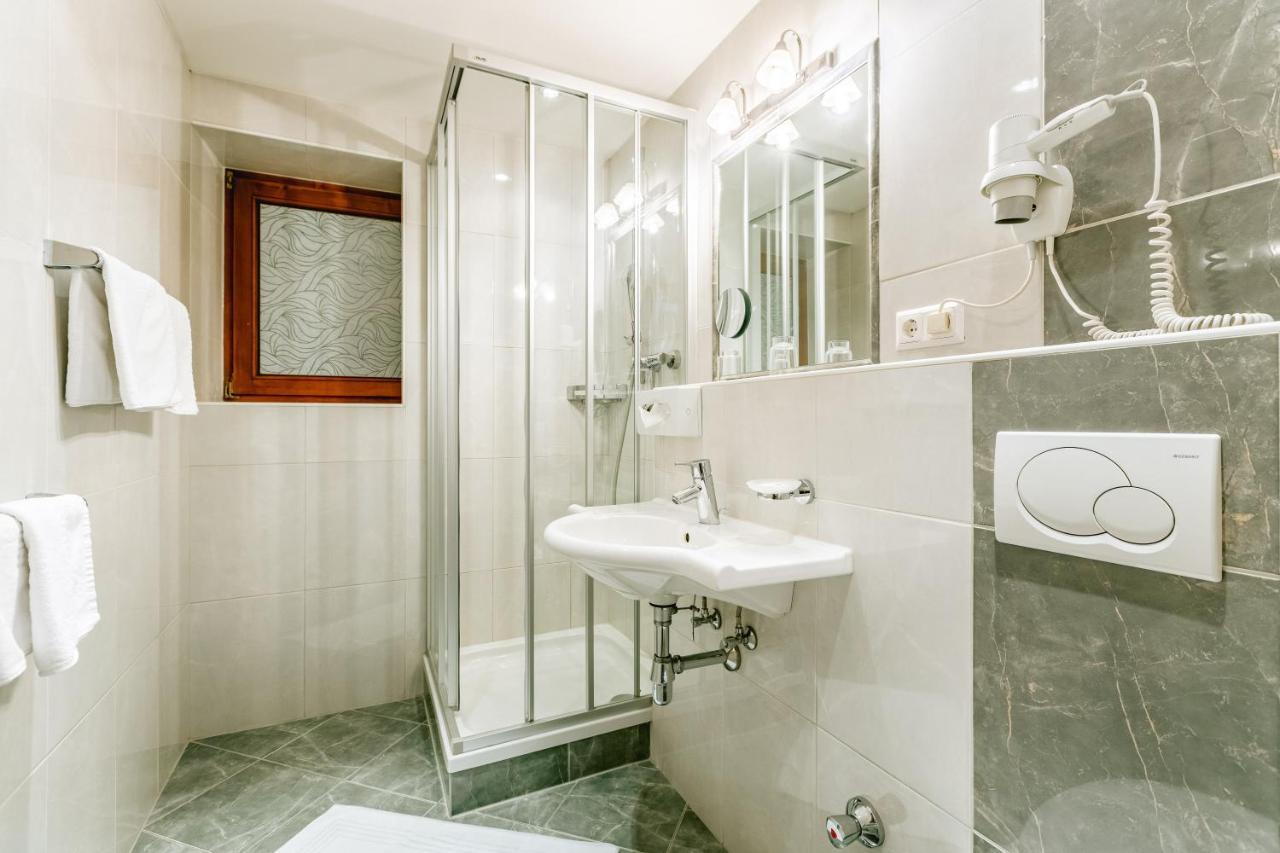 Chambre Double Affaires avec Balcon