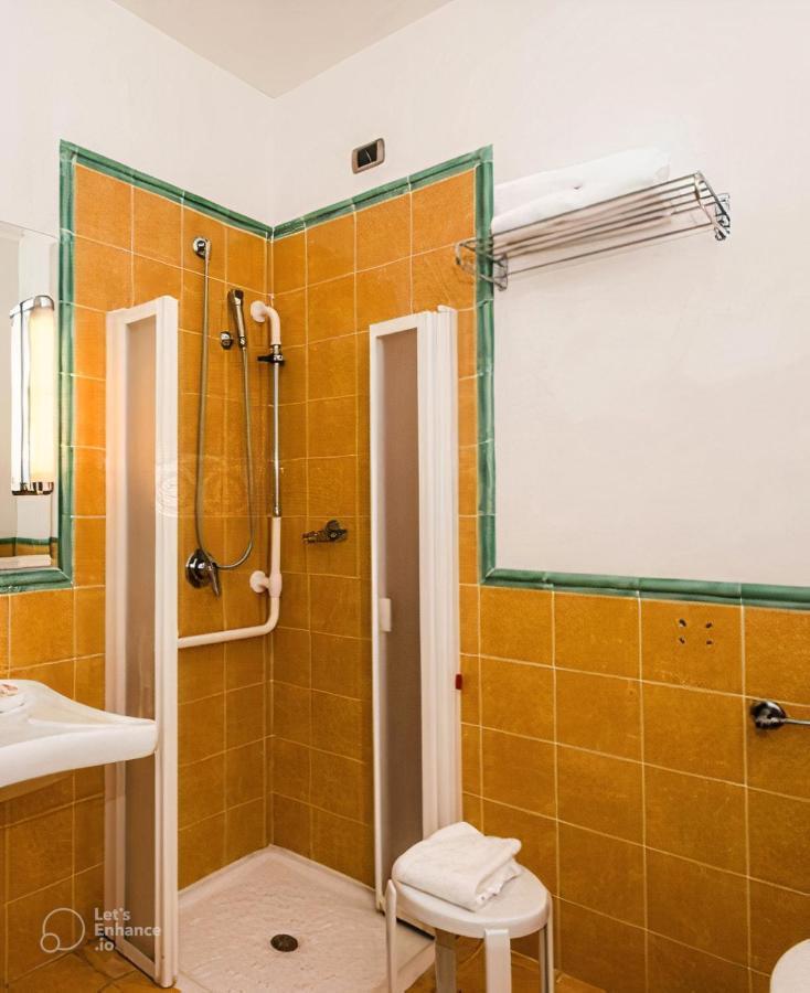 Quarto Duplo Econômico