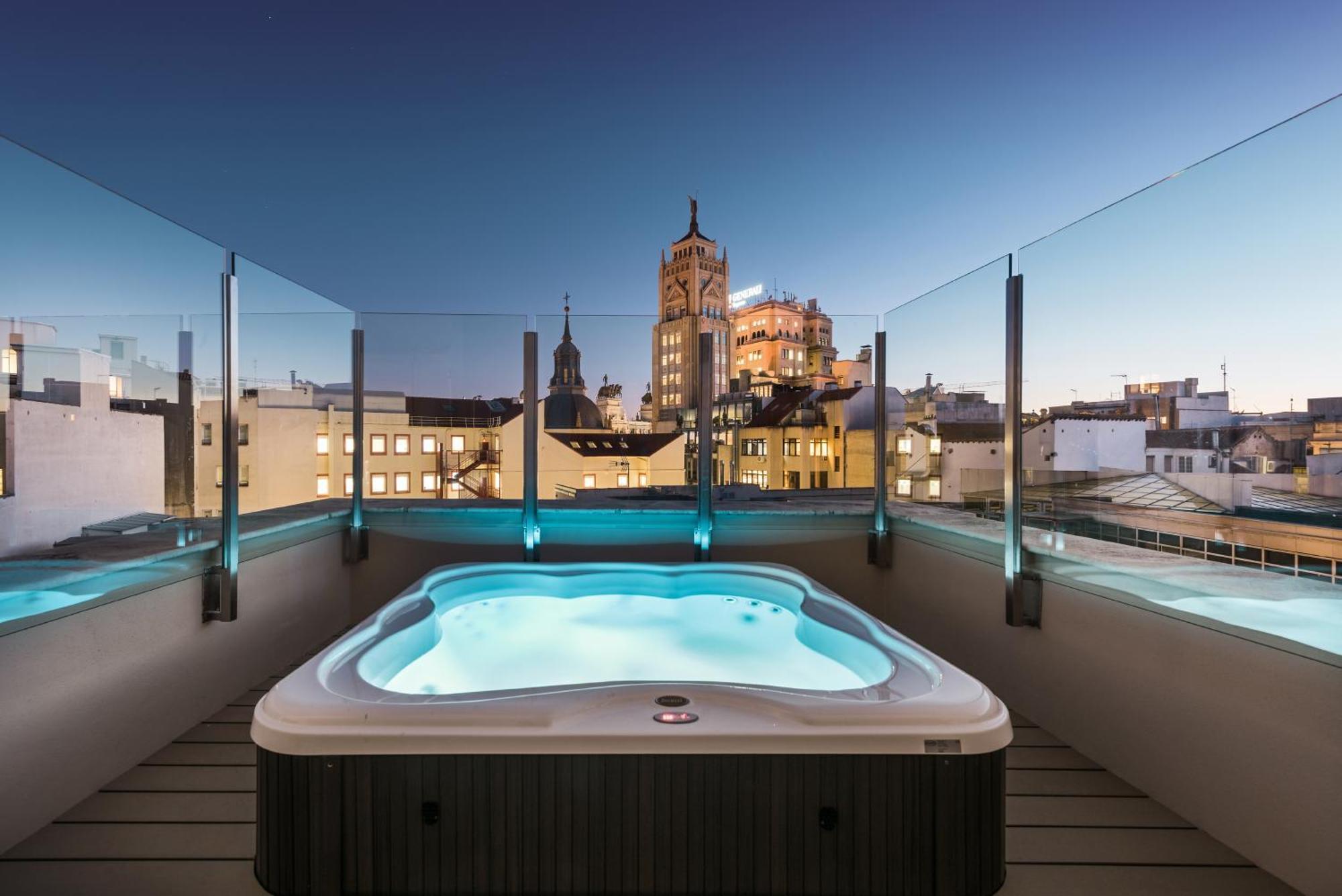 Habitación Doble Superior con terraza y jacuzzi®