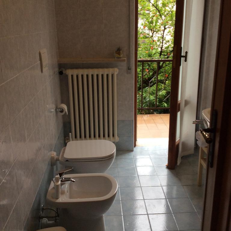 Ampia Camera Matrimoniale con Bagno Privato