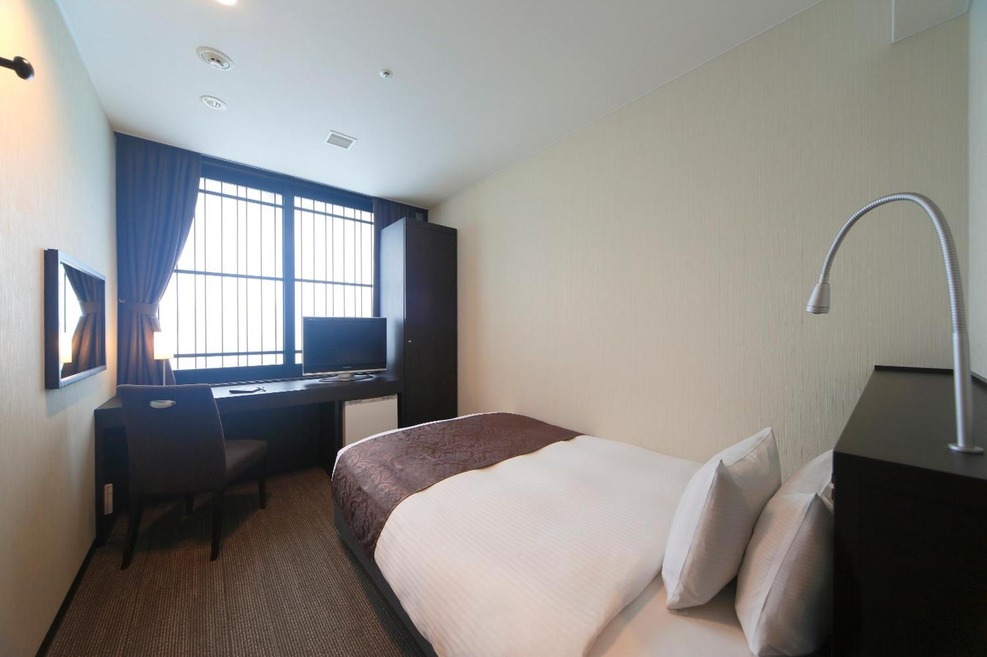 Chambre Simple - Non-Fumeurs