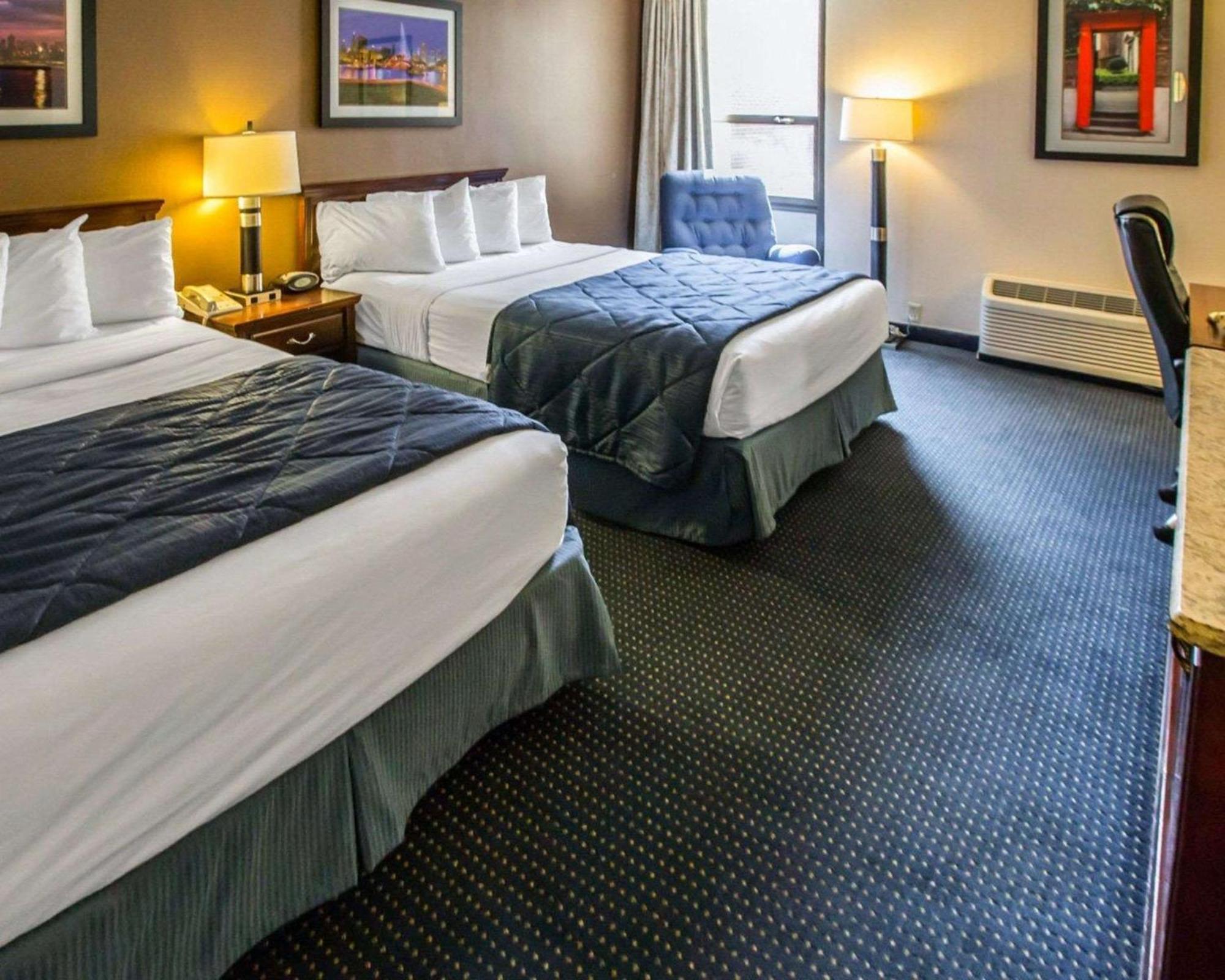 Queen Room with Two Queen Beds - Non-Smoking