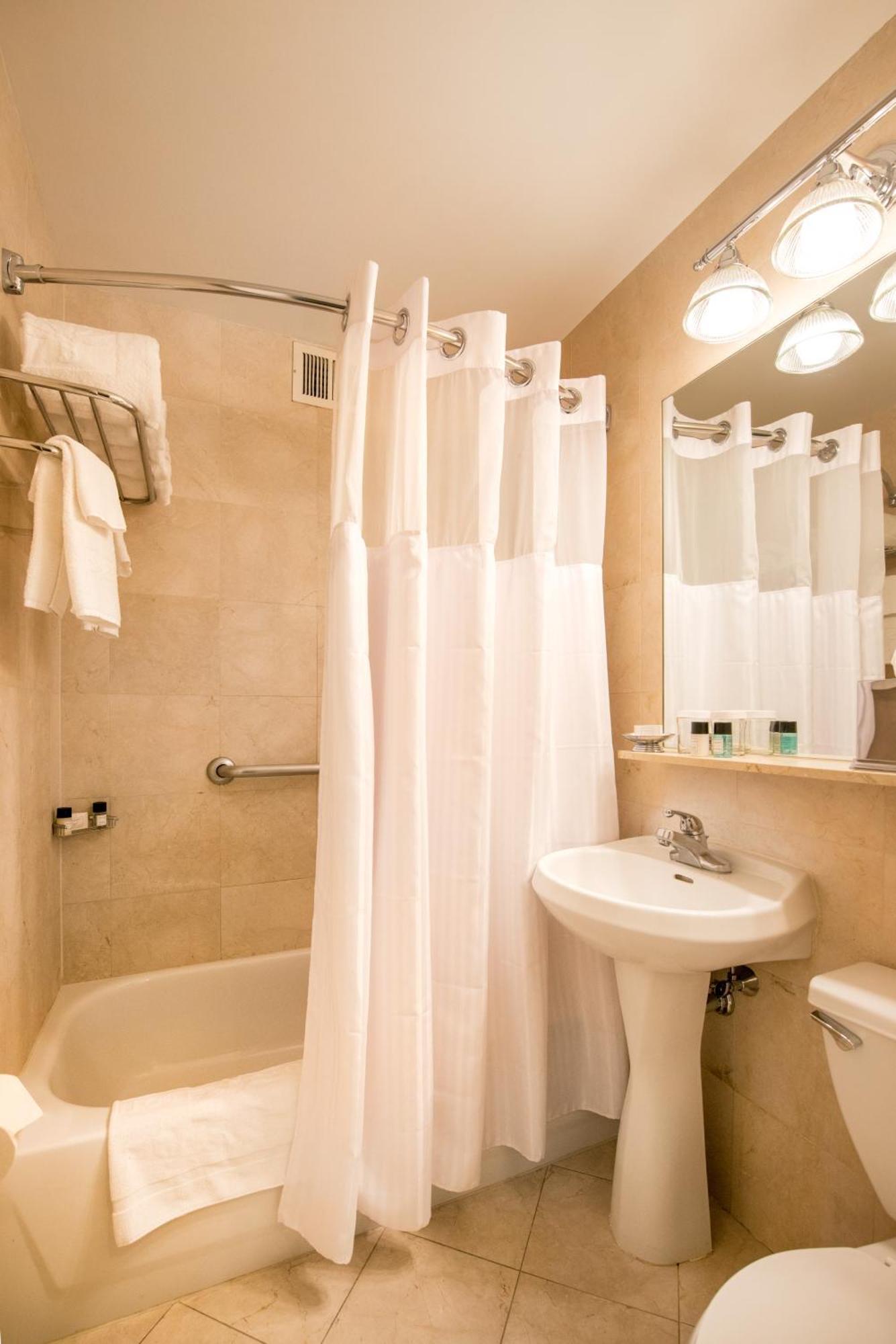 Suite Queen com 1 Quarto