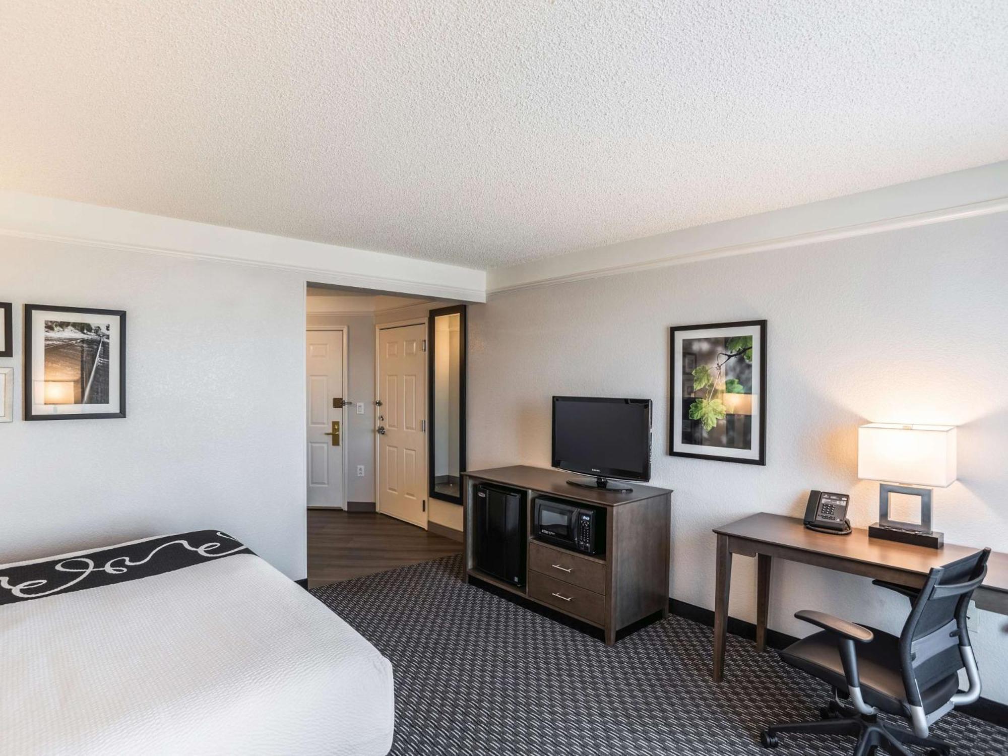 Deluxe Doppelzimmer mit 2 Doppelbetten