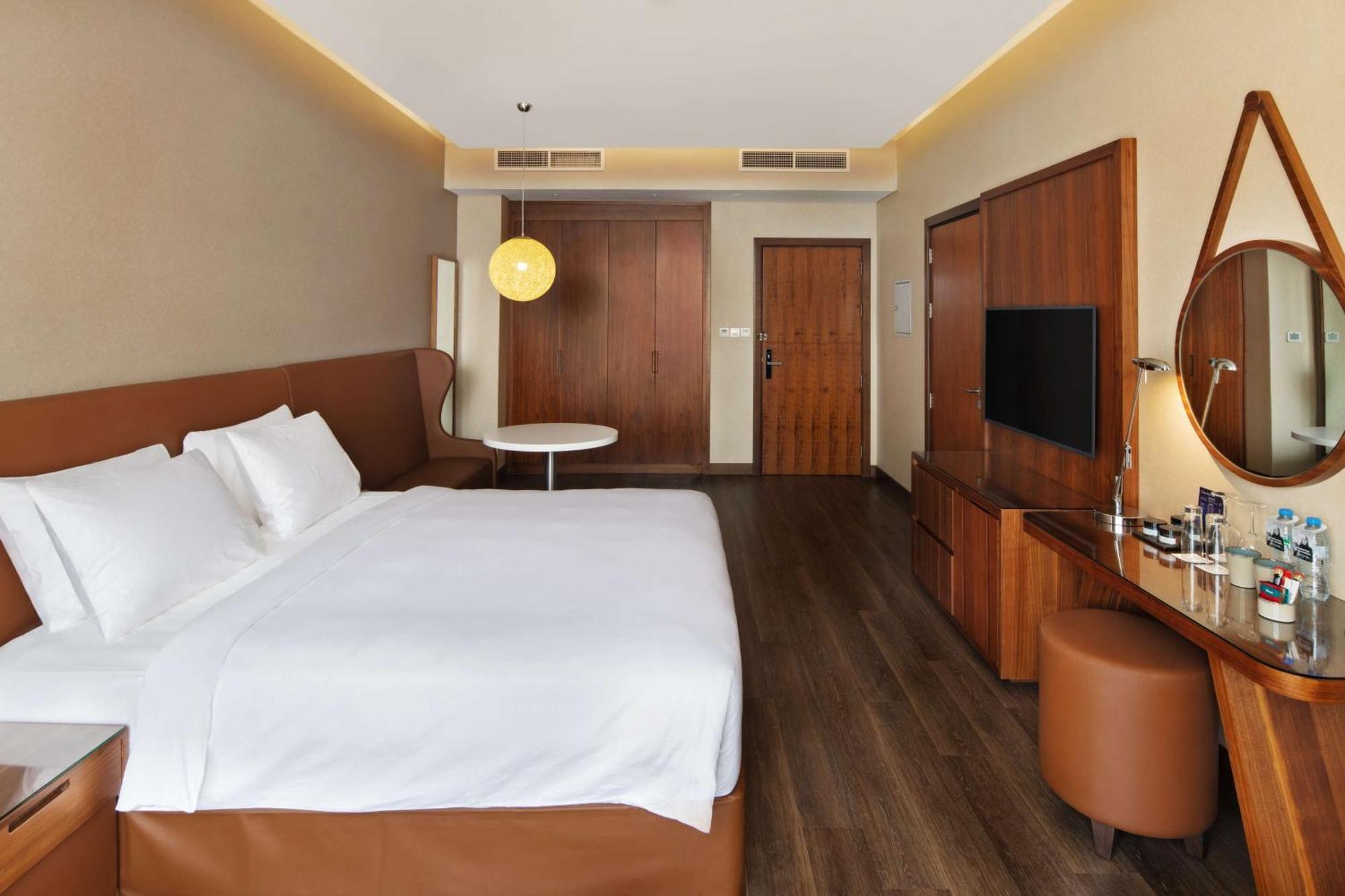 Superior Room - Canal View