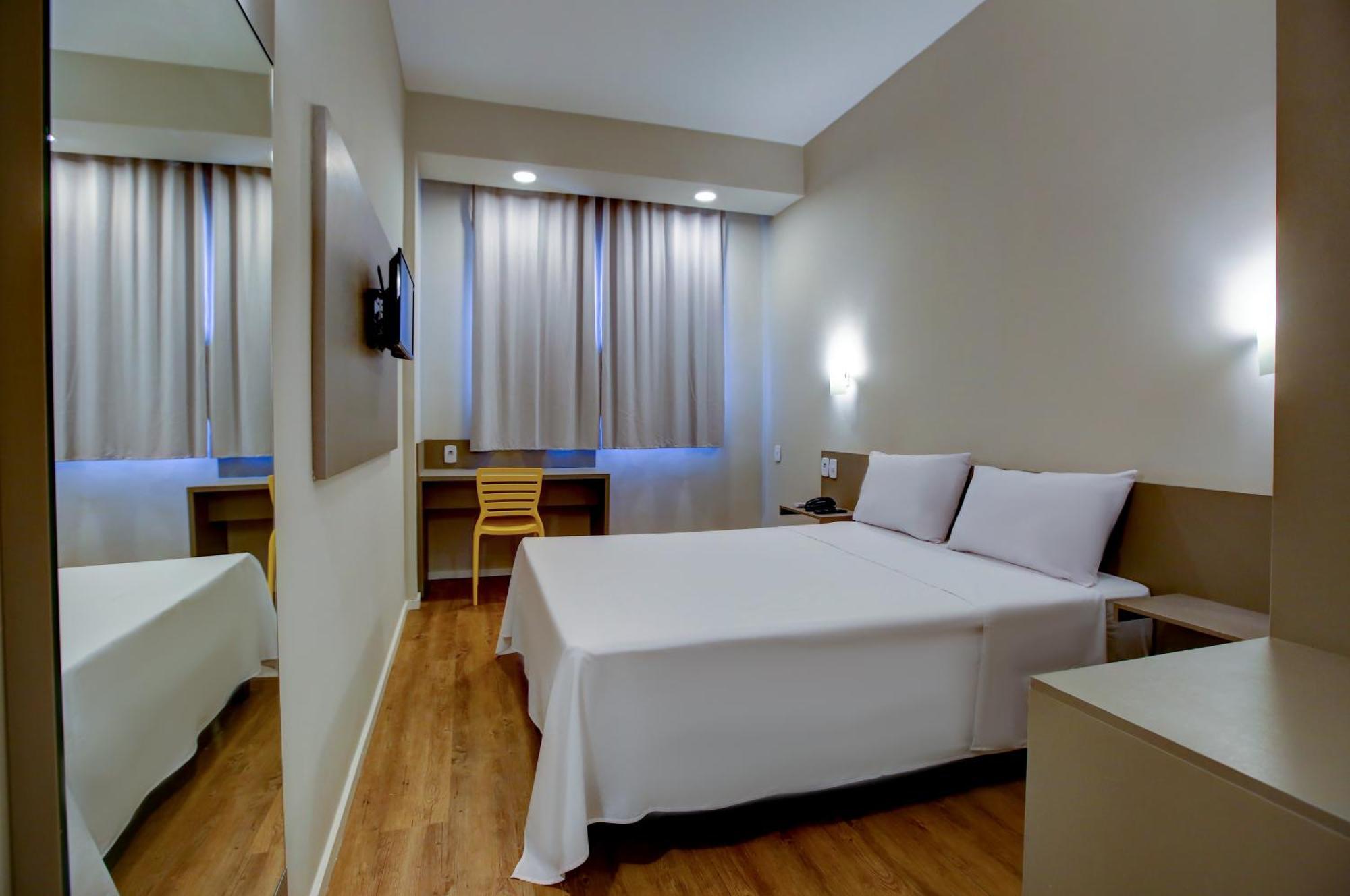 Quarto Duplo Standard