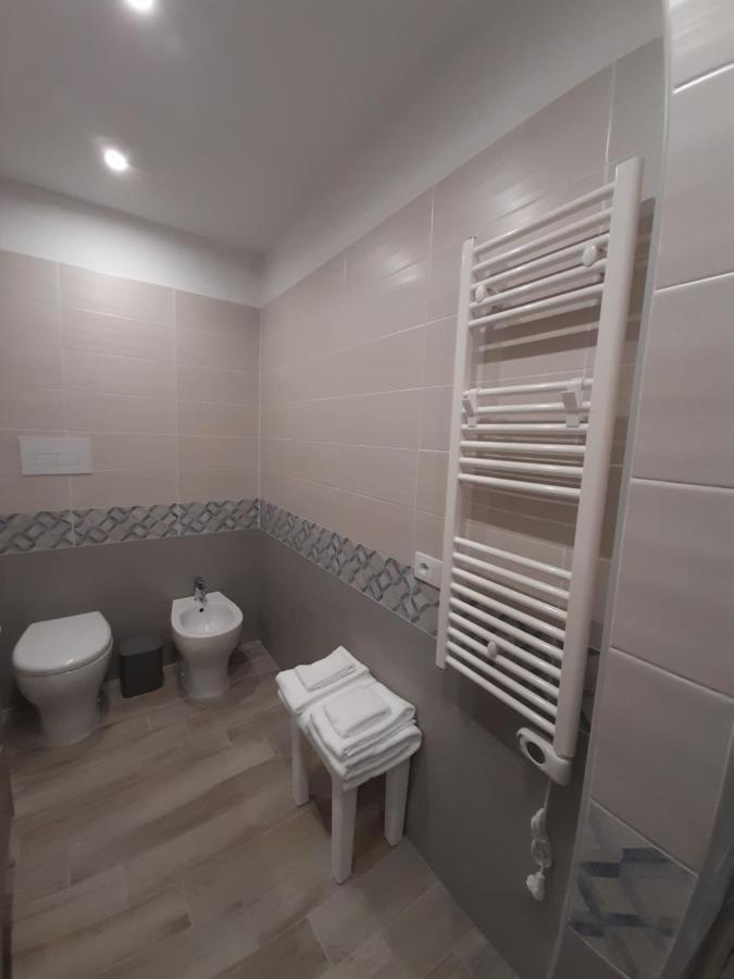 Camera Familiare con Bagno Privato