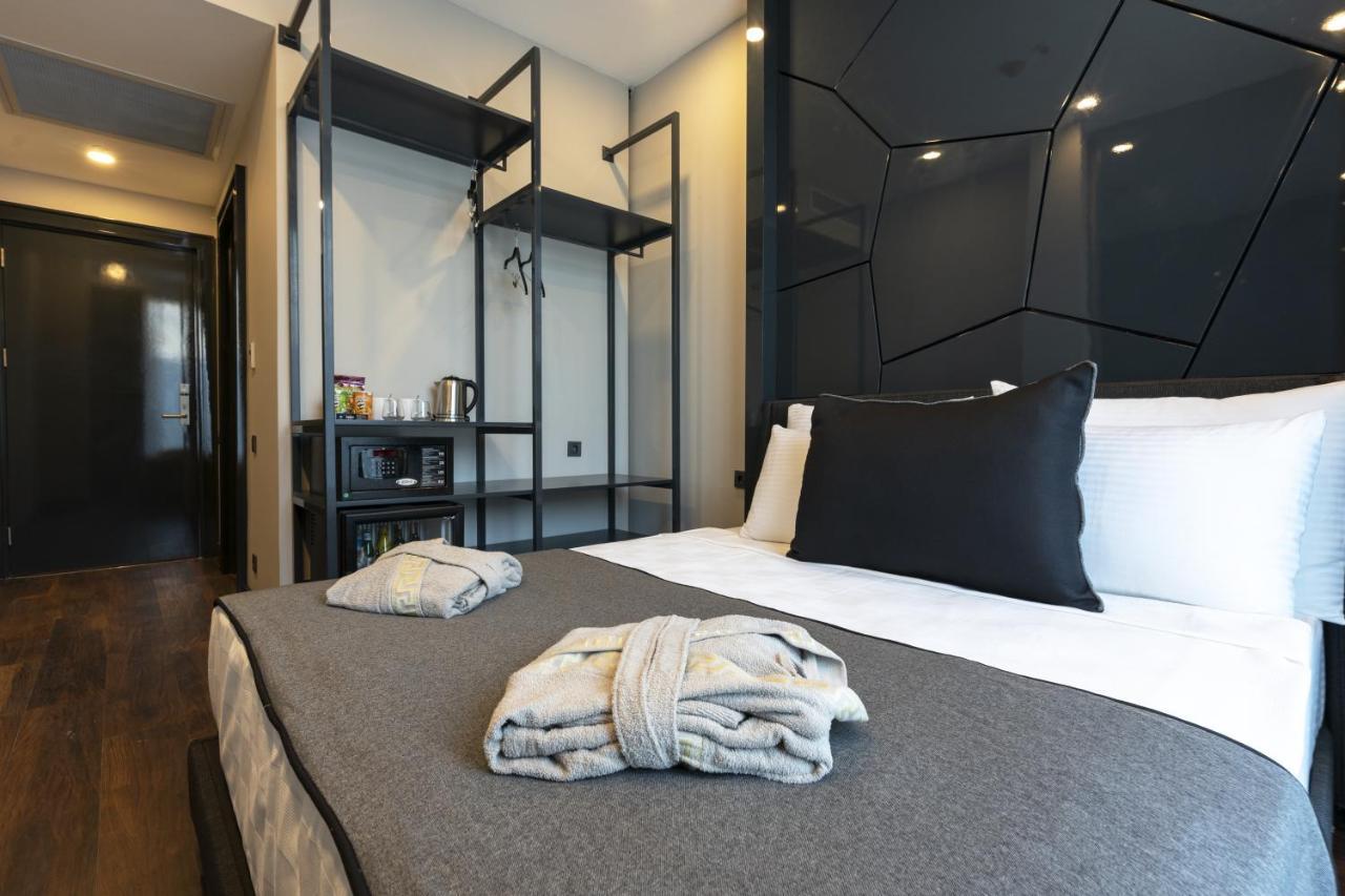 Chambre Double Deluxe - Vue Latérale sur Mer
