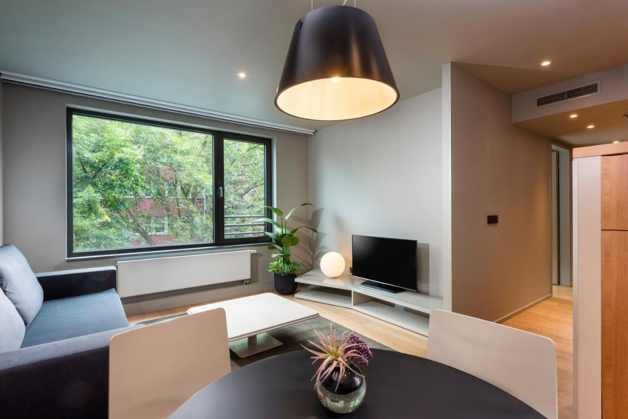 Two-Bedroom Apartment,1318839754:JPEG