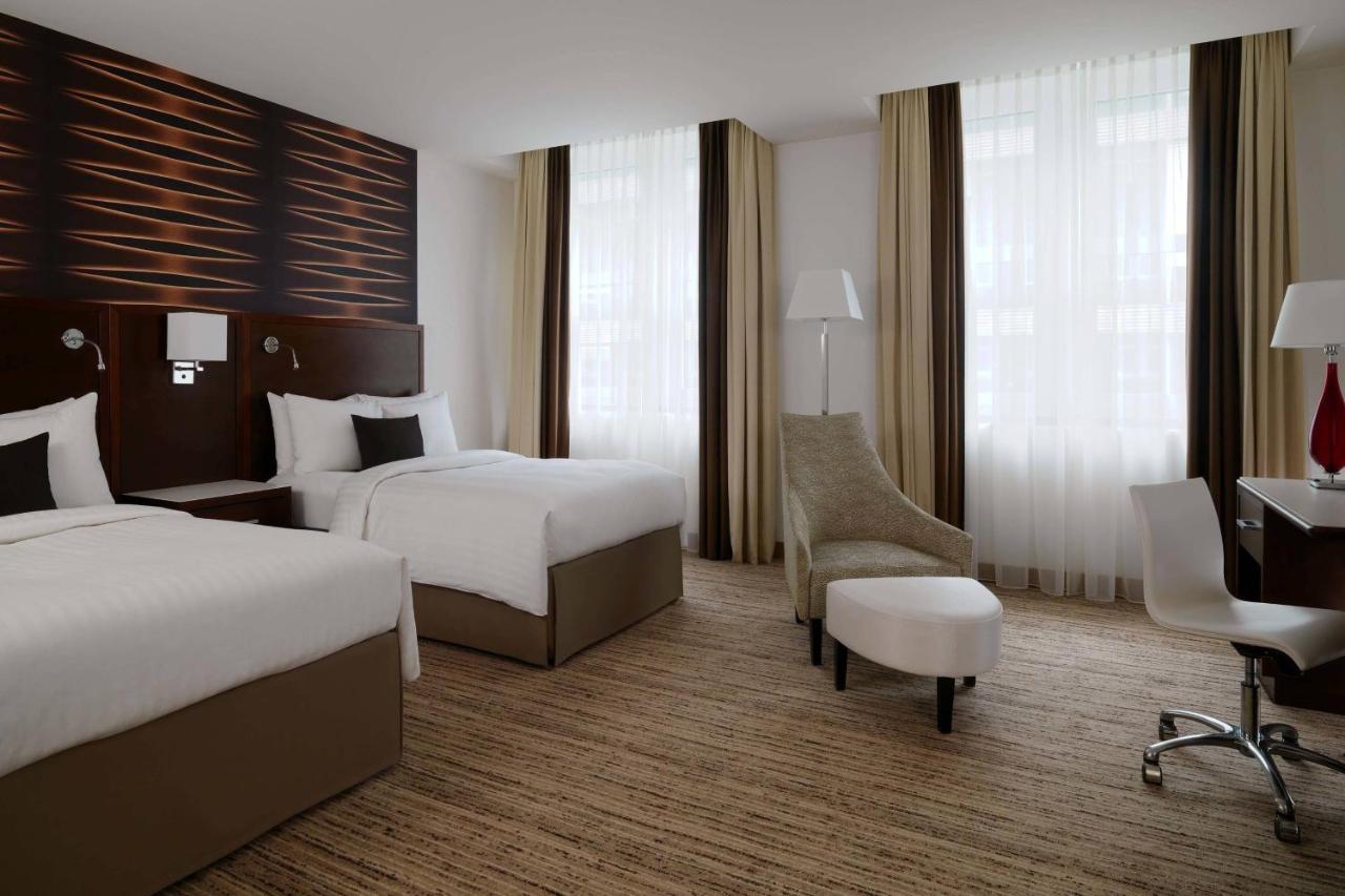 Grande Chambre Deluxe avec 2 Lits Jumeaux - Plus Spacieuse