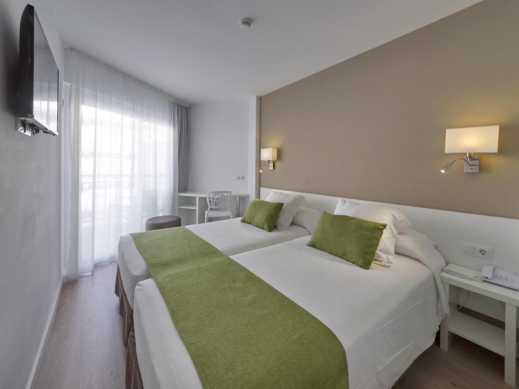Habitación Doble con balcón