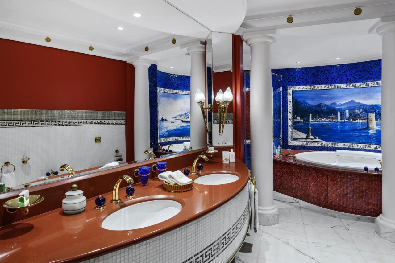 Duplex One-Bedroom Suite, Butler Service, Hermès Amenities, Access to Talise Spa & Beach Club