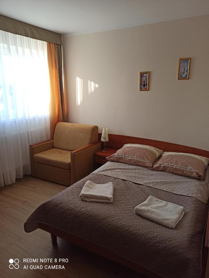 Deluxe Doppelzimmer (2 Erwachsene & 1 Kind)
