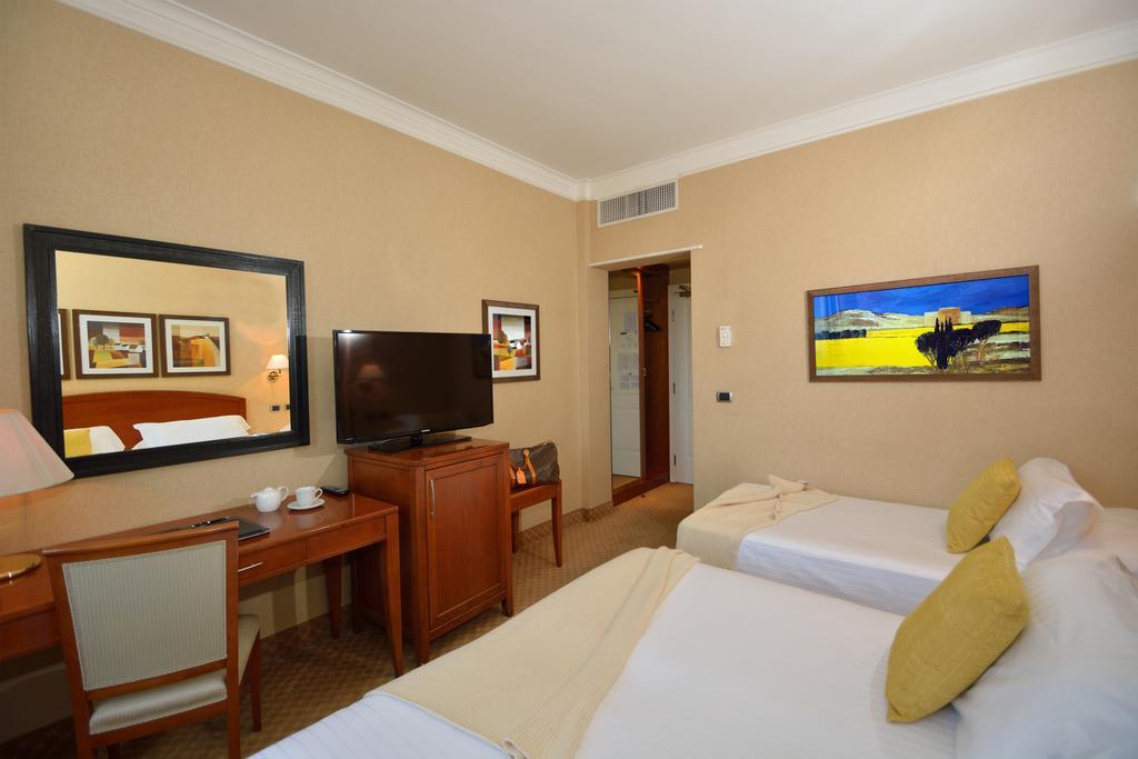 Quarto Triplo