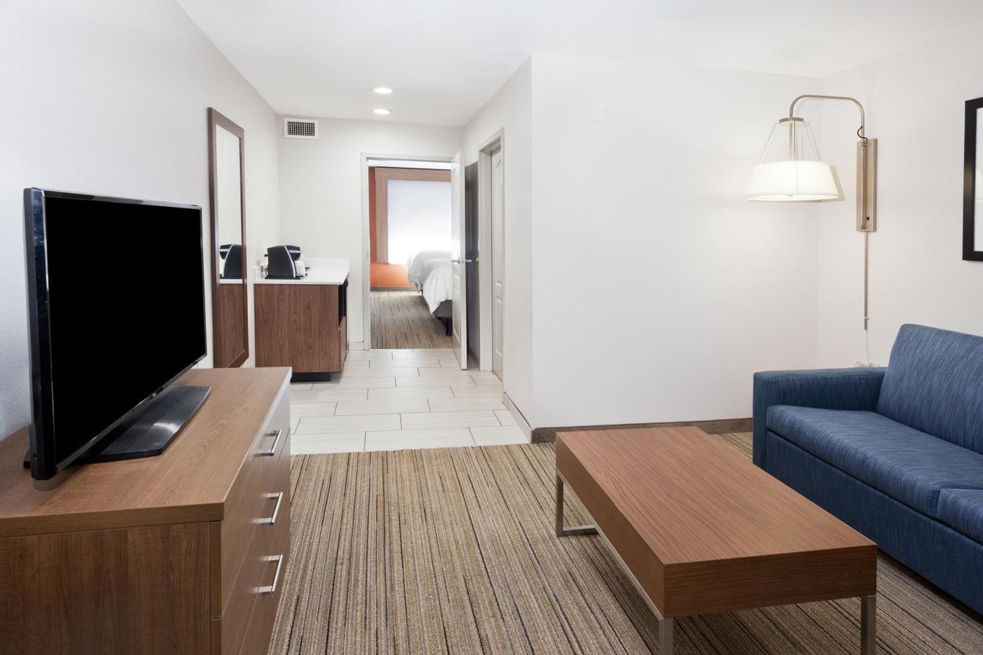 Queen Suite with Two Queen Beds and Sofa Bed