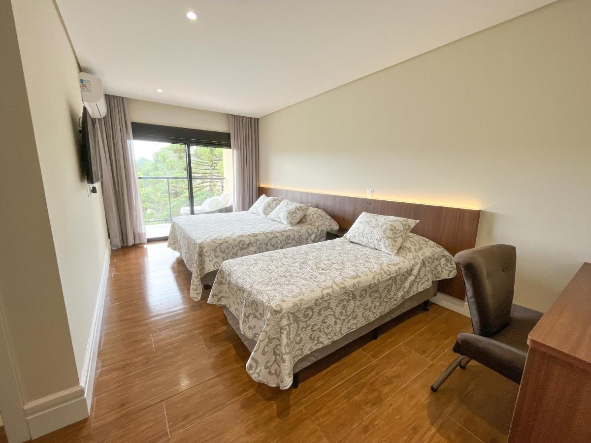 Quarto Duplo Deluxe com Varanda