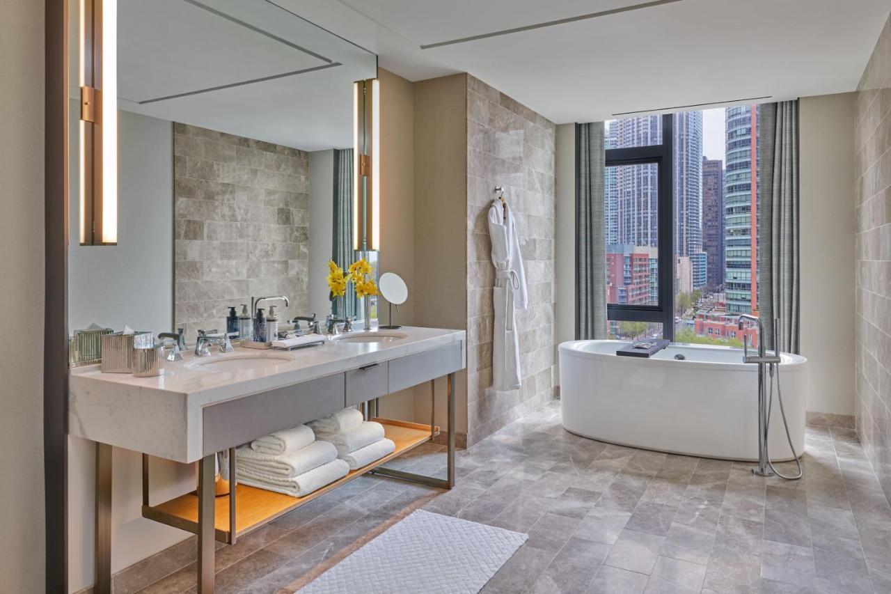 Chambre Lit King-Size de Luxe - Vue sur Rivière