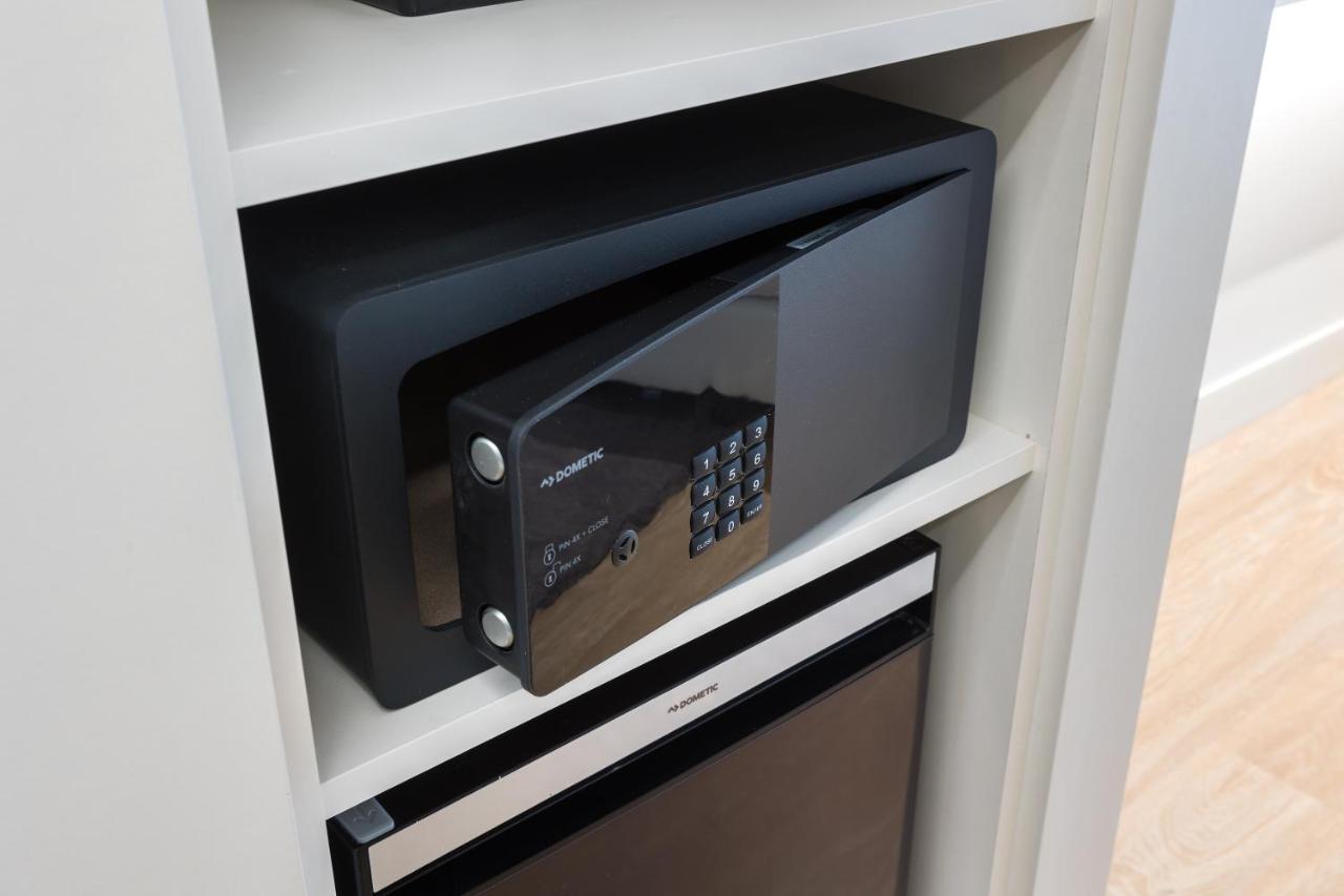 Design Room with Ramblas view,1498579216:JPEG