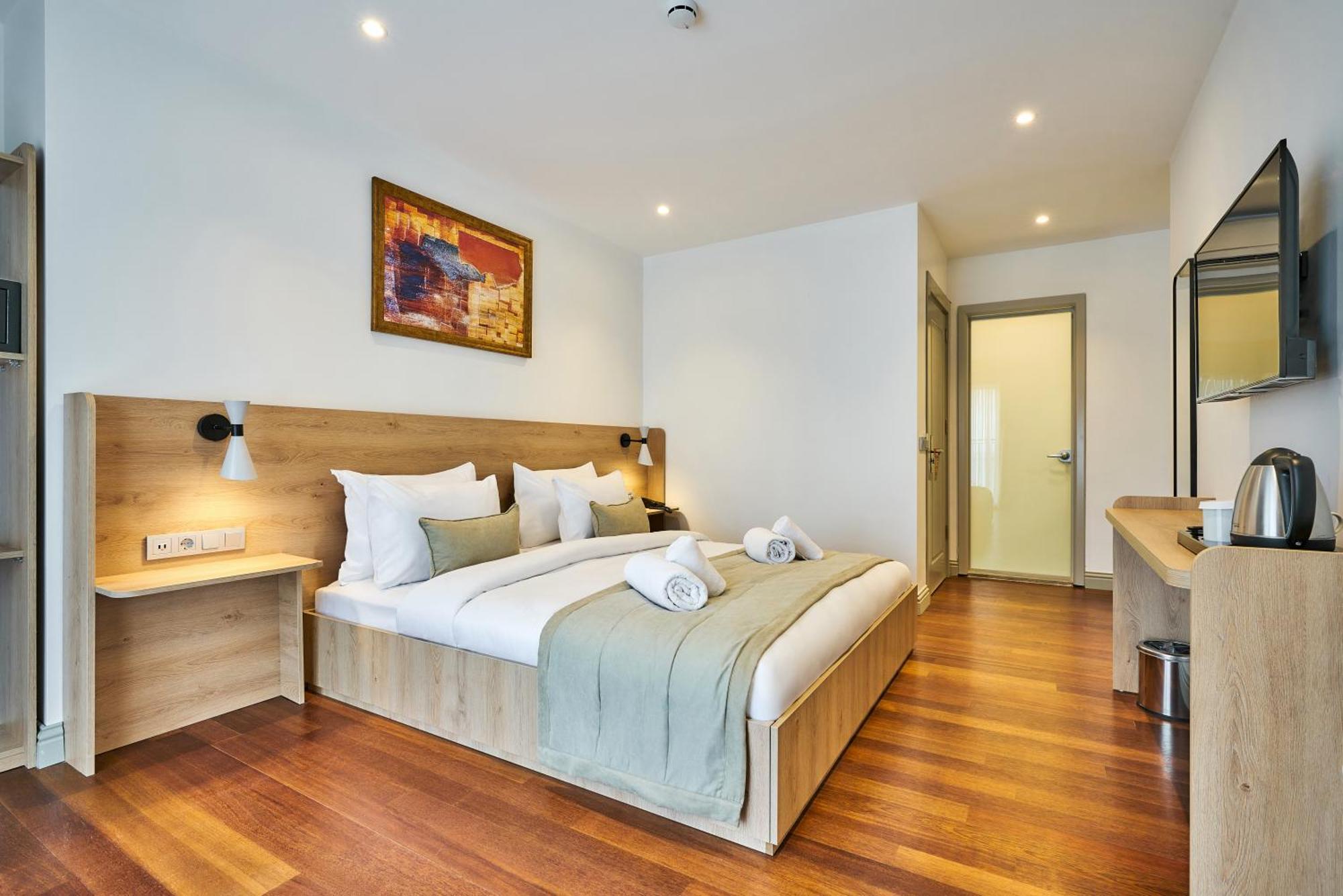 Deluxe Double Room with Sea View