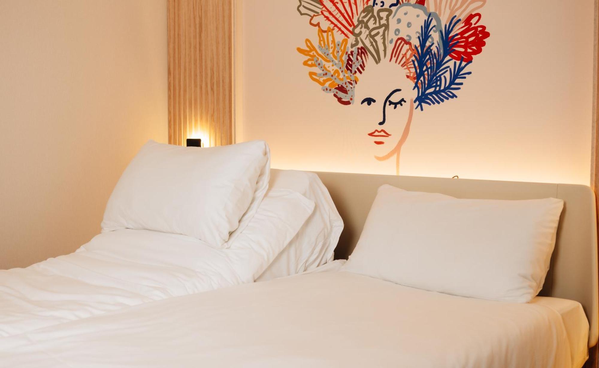 Hotel Room "Standard" Deluxe plus (Pets allowed)