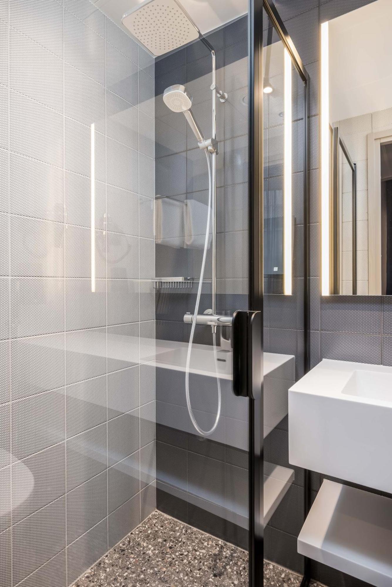 Großes Doppelzimmer
