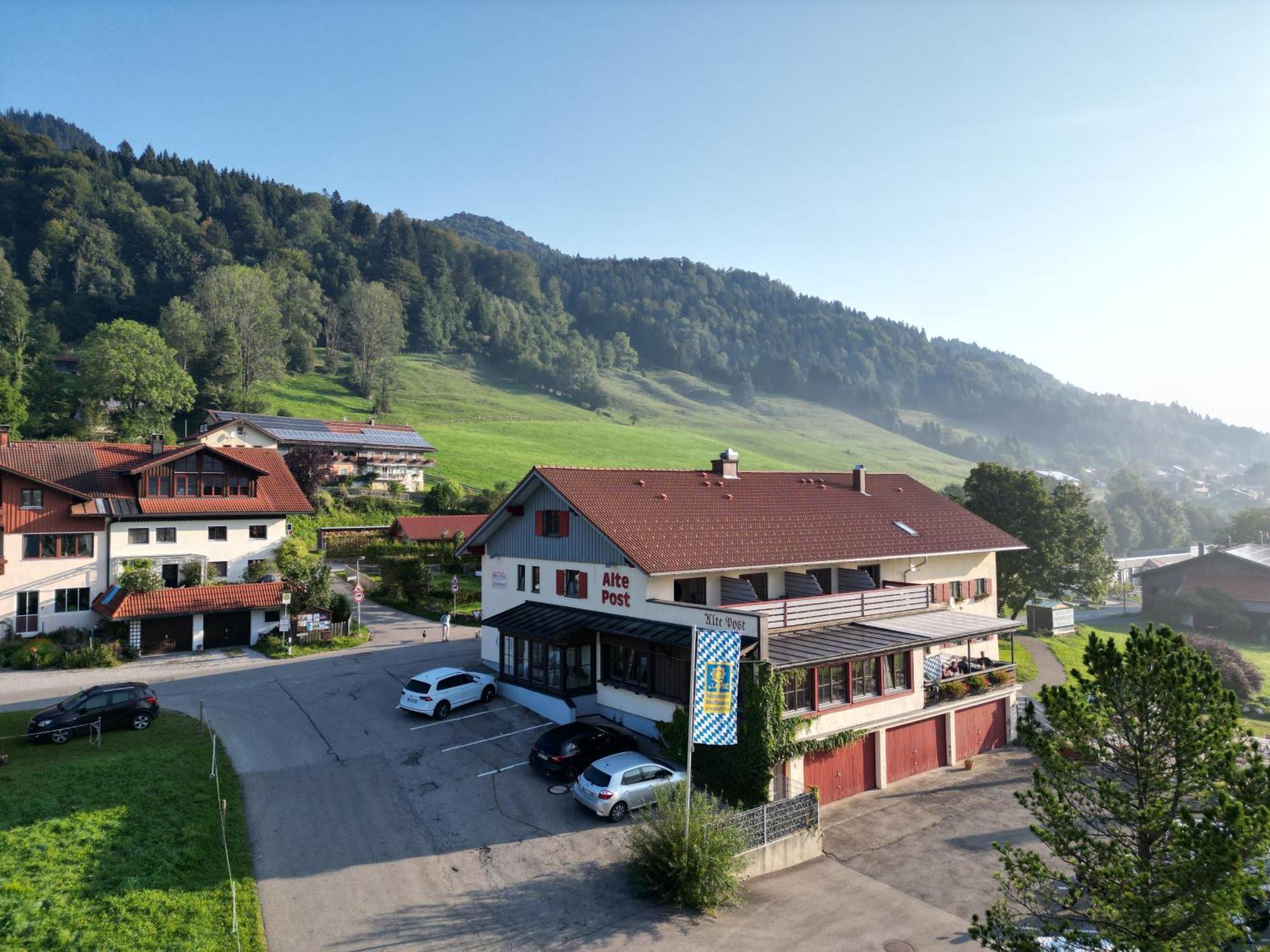 Doppelzimmer mit Balkon
