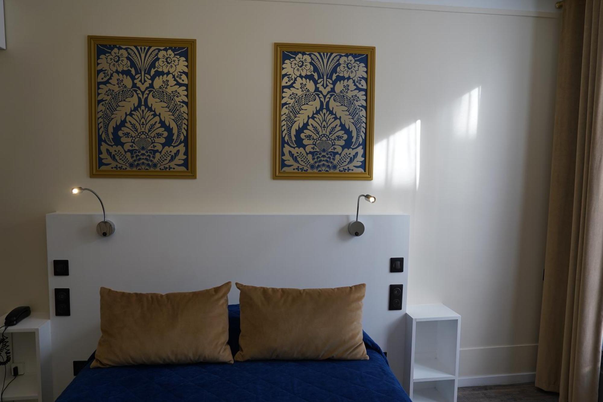 Quarto Duplo com Banheira