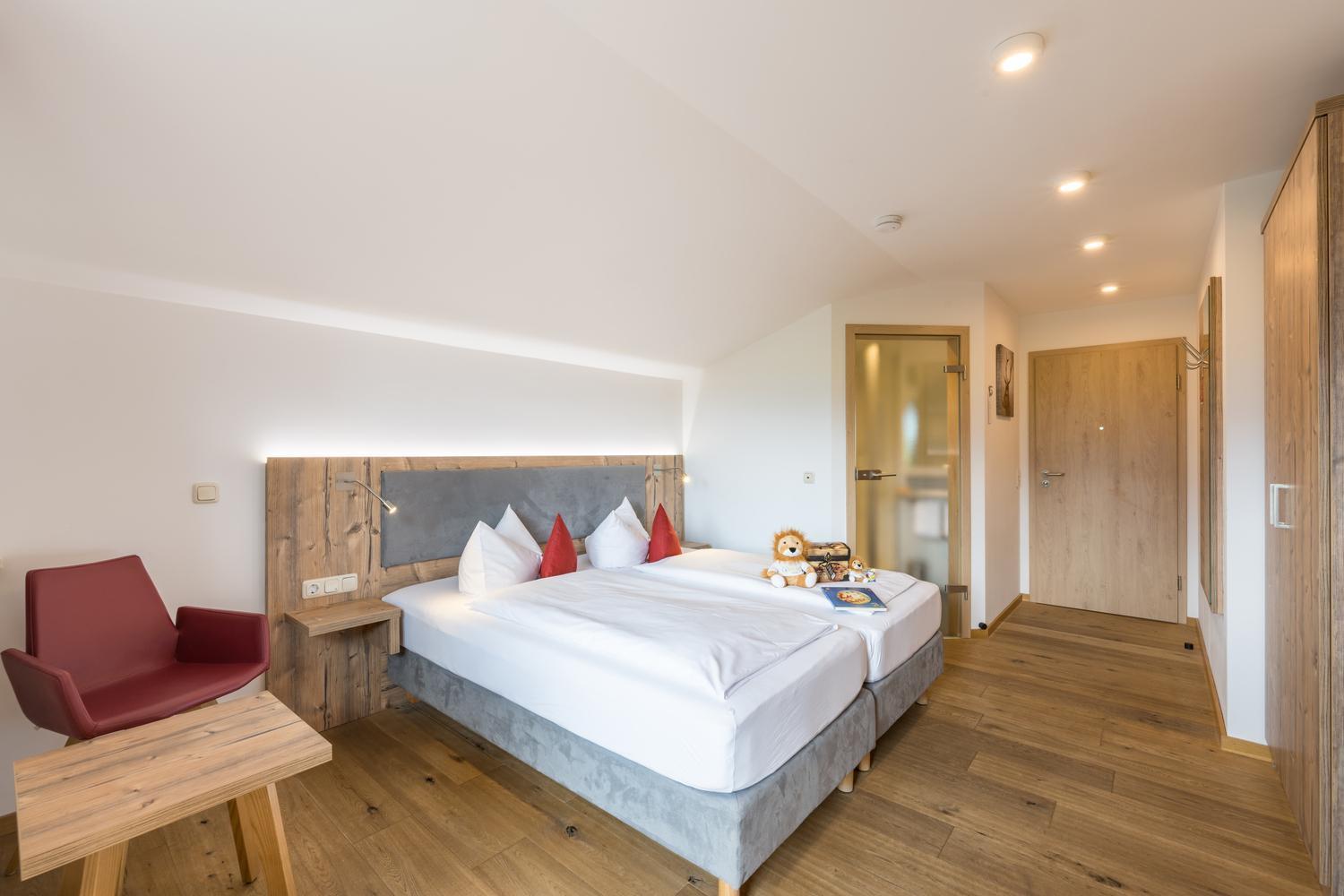 Double Room with Mountain View,1543808824:JPEG