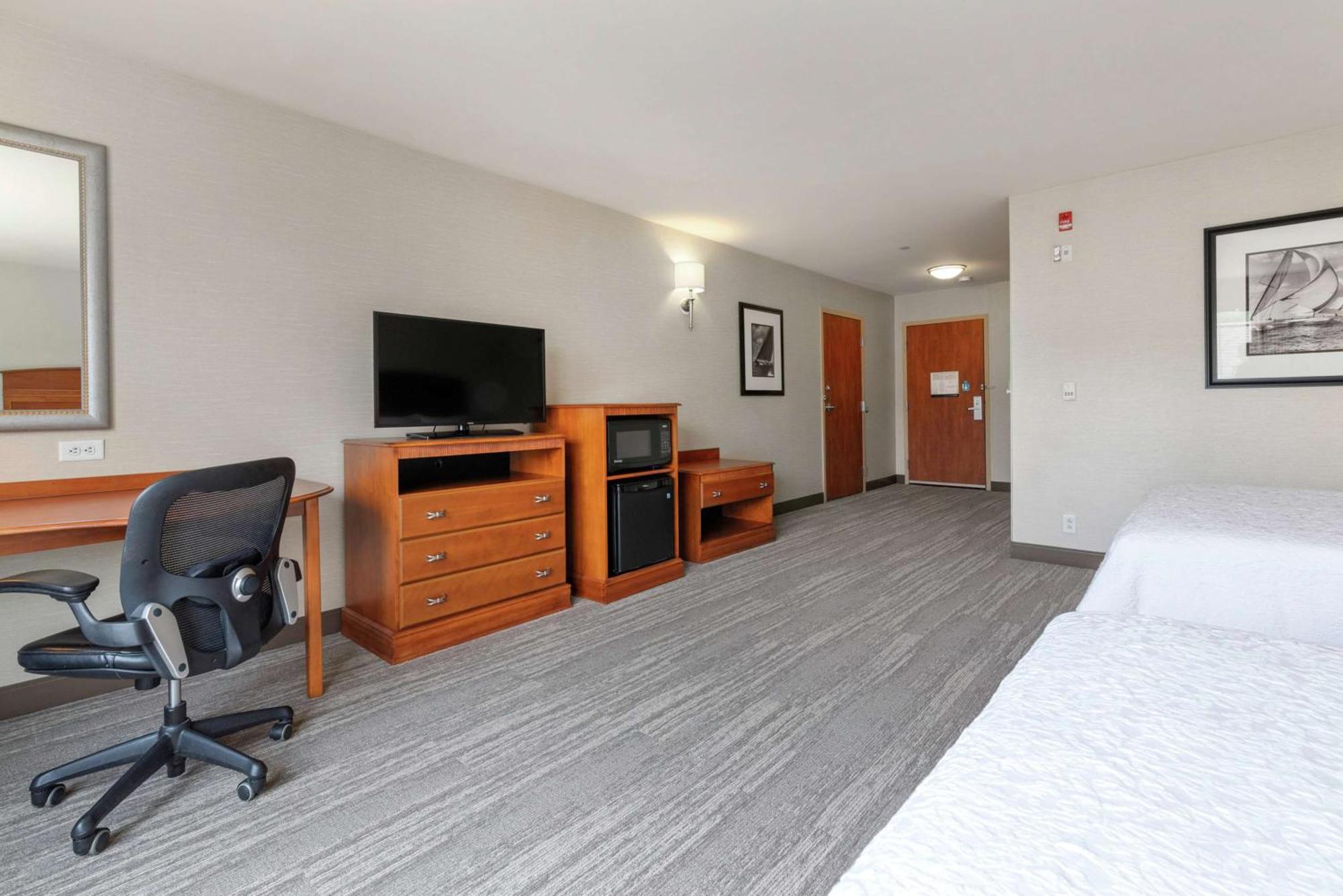 Queen Room with Two Queen Beds - Mobility and Hearing Access/Non-Smoking