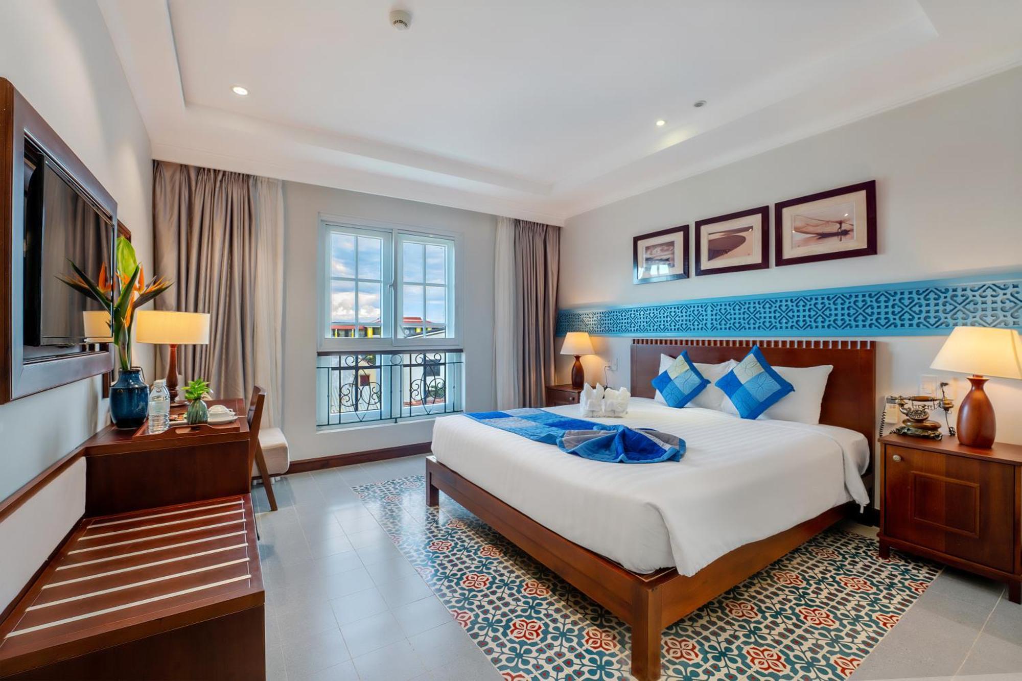 Deluxe Double or Twin Room